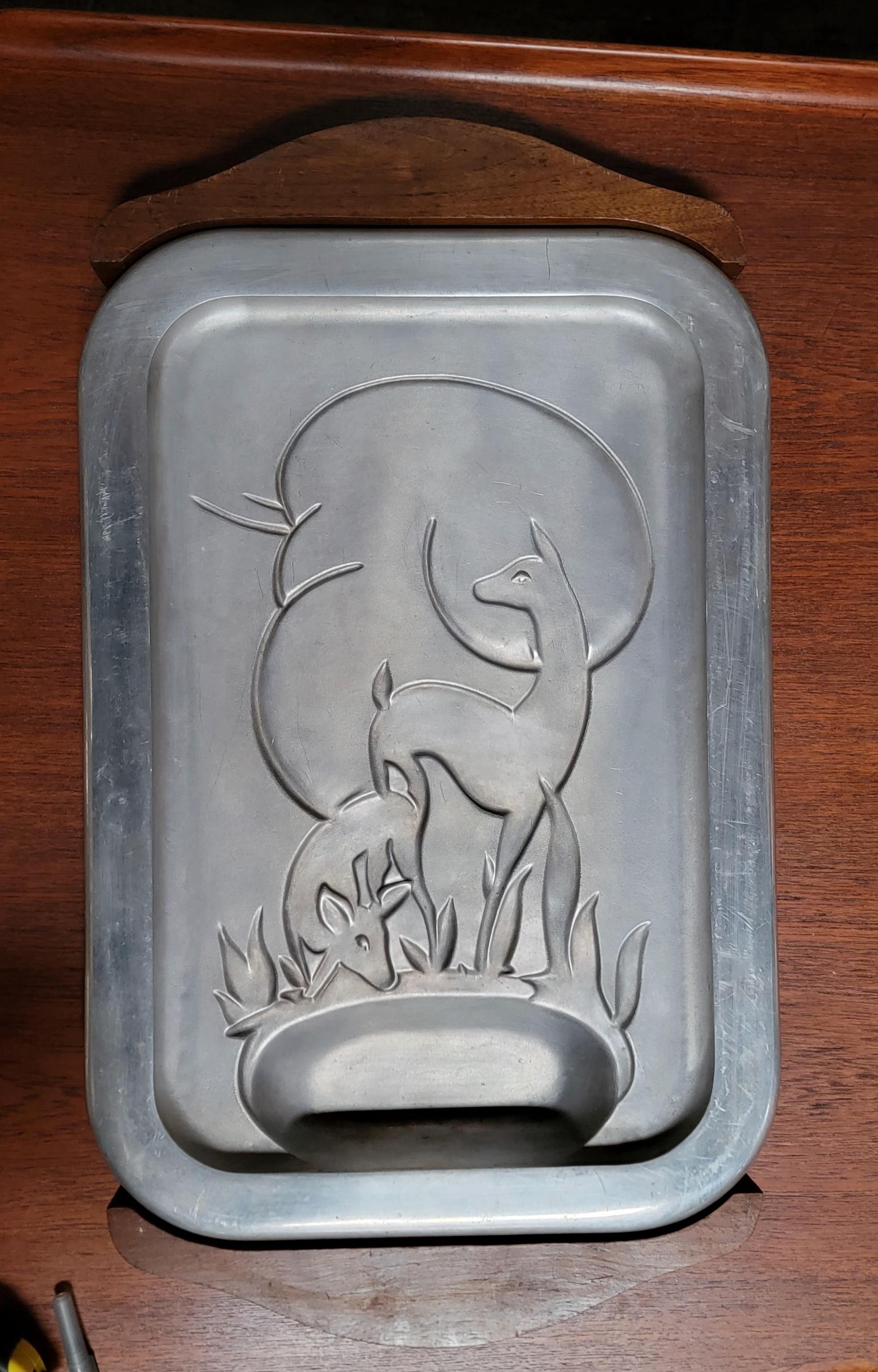 Art Deco Gazelle Aluminum Serving Platter by Griswold In Good Condition For Sale In Fulton, CA