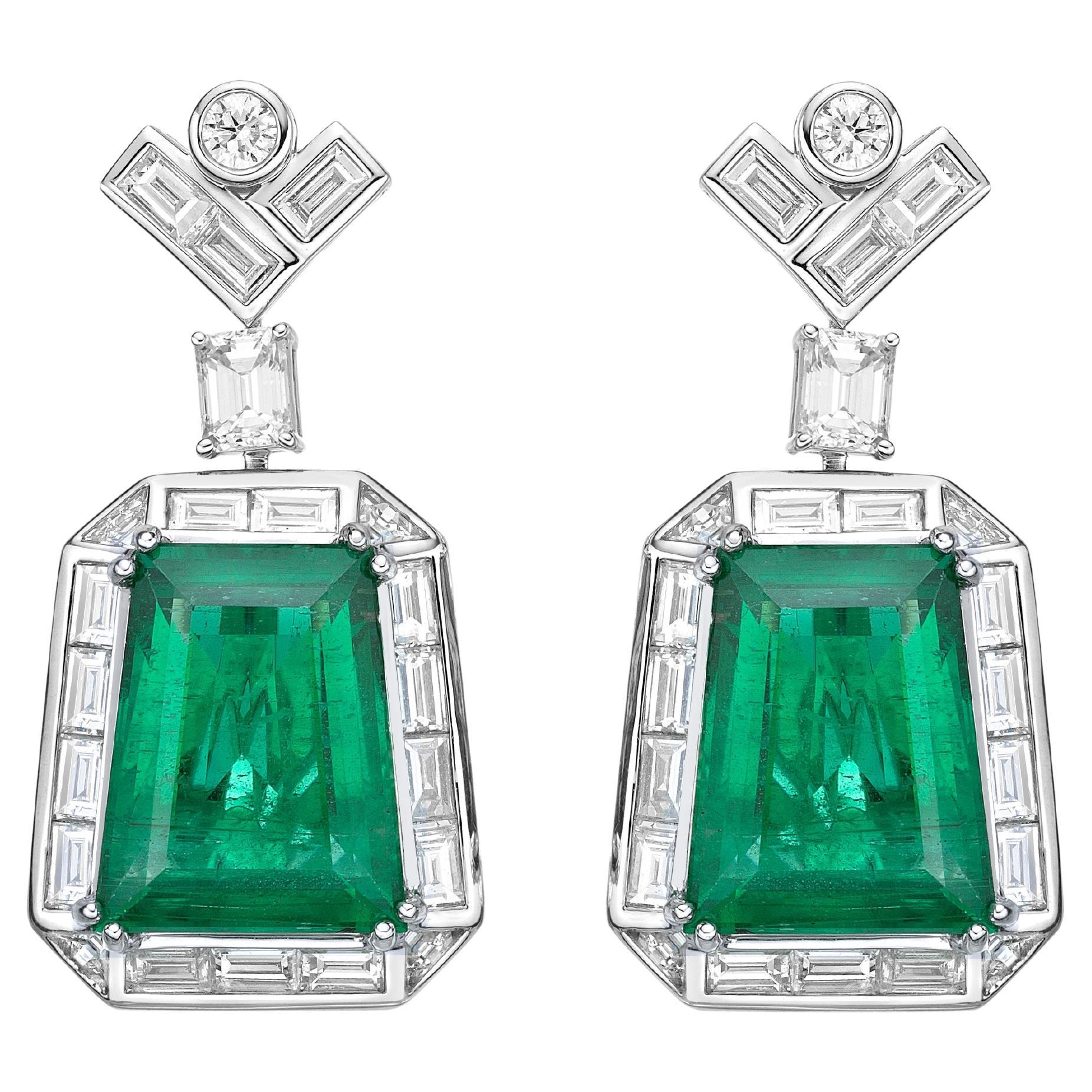 Art Deco Style GRS Certified Zambian Emerald, Diamond and 18 Karat Gold Earrings For Sale