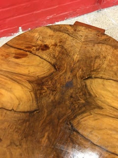 Art Deco Gueridon in Walnut Veneer, circa 1930
