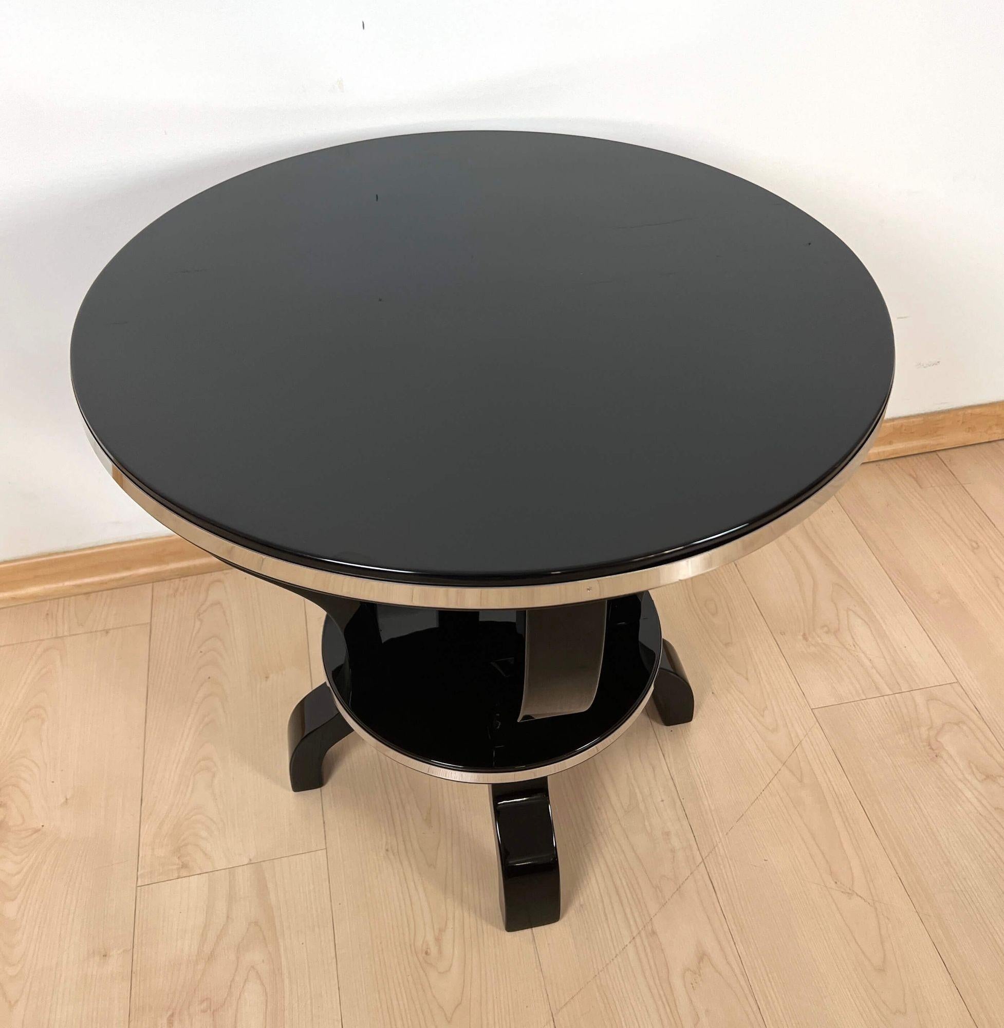 Art Deco Gueridon or Round Side Table, Black Lacquer, Metal, France circa 193 1