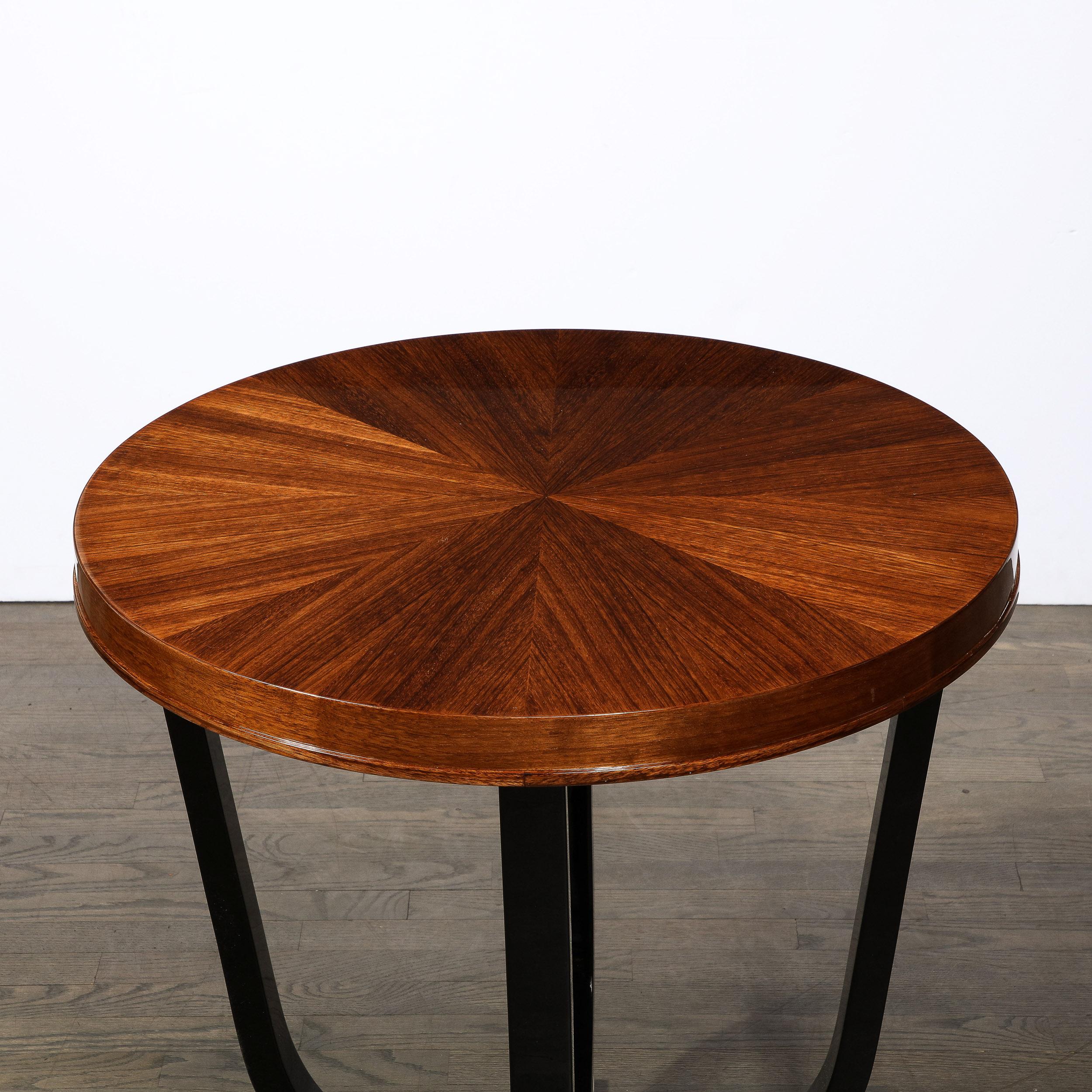 Art-Déco-Gueridon-Tisch aus Buchgeflecht- Nussbaumholz, lackierten Beinen und Nickle-Schnabeln (Französisch) im Angebot
