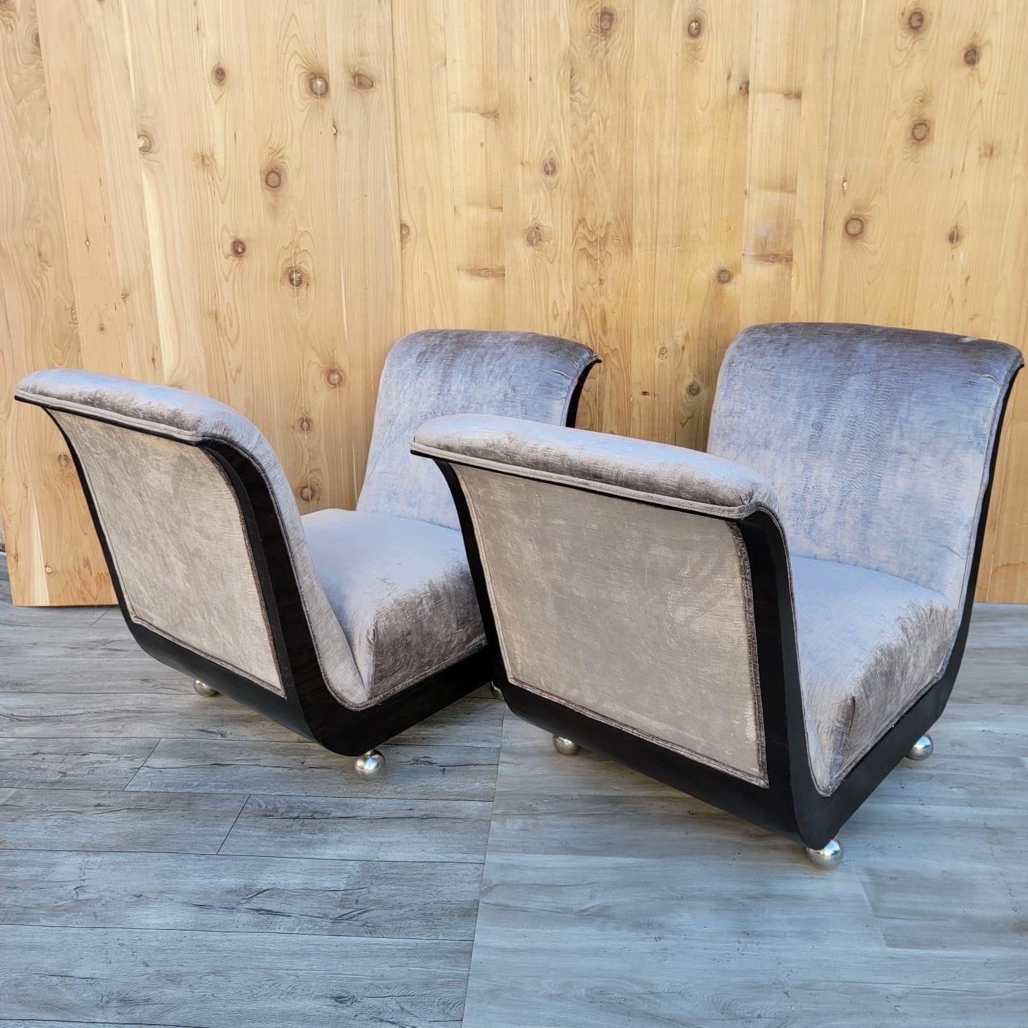 Art Deco Guglielmo Ulrich-Stil Schnörkelarm-Sessel, neu gepolstert (Art déco) im Angebot