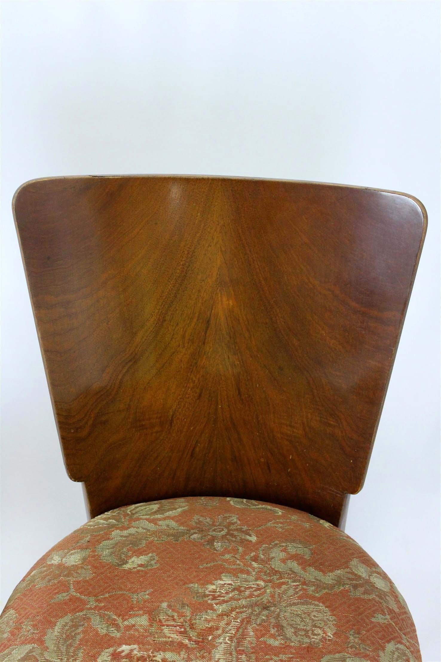 XX secolo Sedie da pranzo Art Deco H-214 di Jindrich Halabala per Up Závody, 1950, set di 4 pezzi in vendita