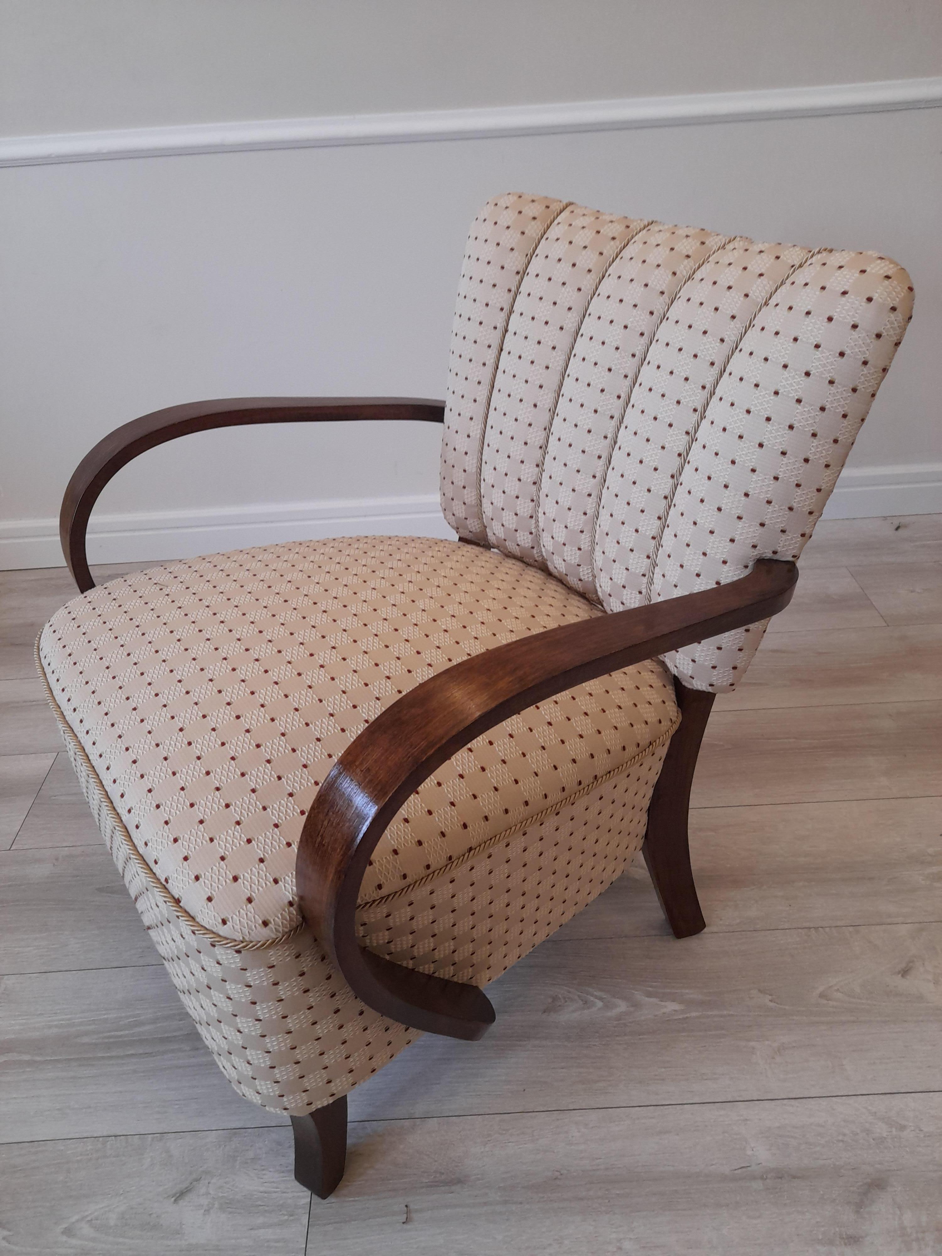 Art Deco H-237 Armchair by Jindrich Halabala, 1930s 3