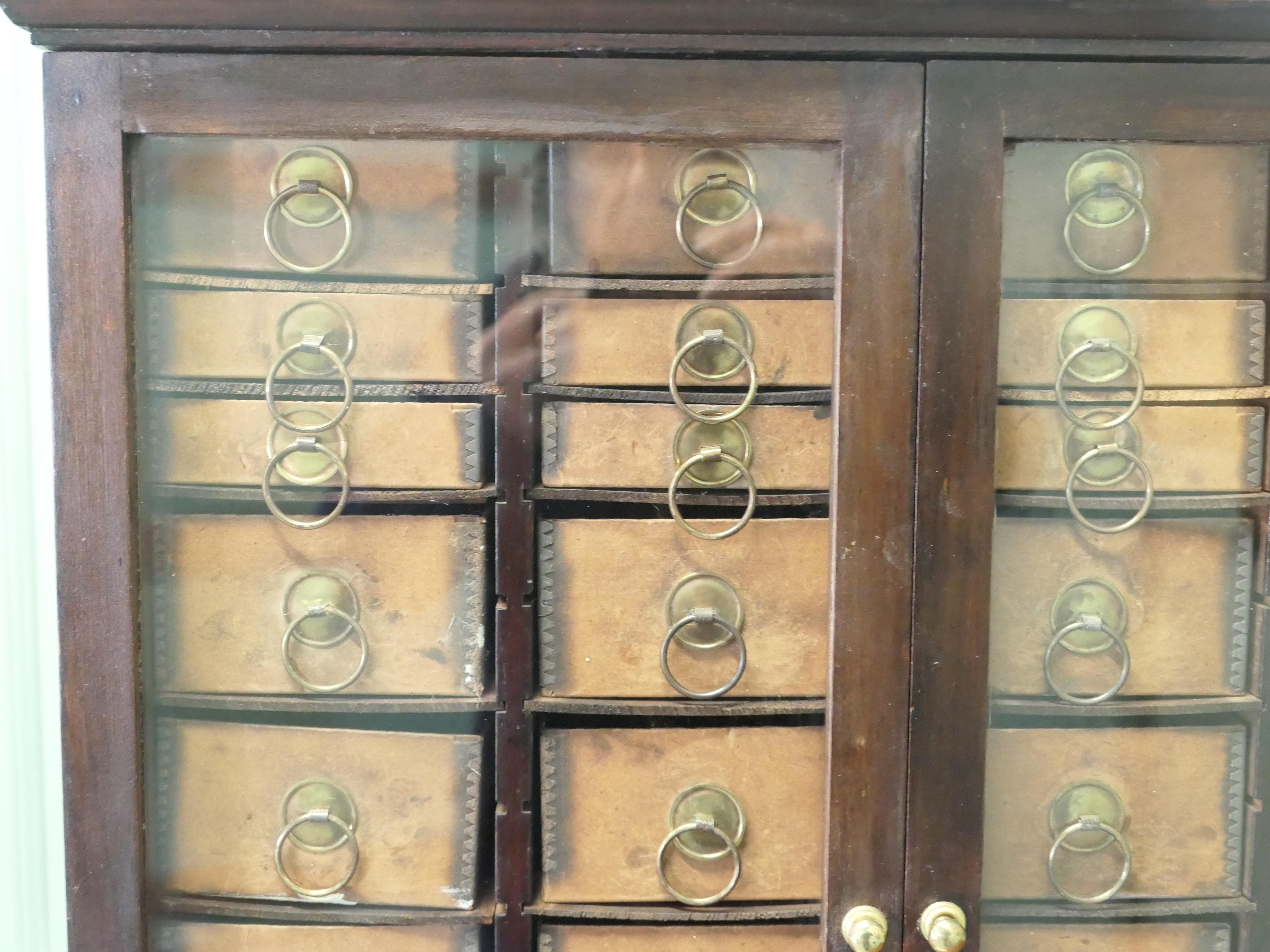 Art Déco Art Deco Haberdashery Cabinet, Sewing, Shop Display in vendita