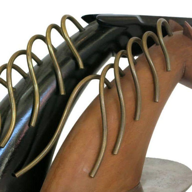 Geschnitzte Pferde im Art Deco Hagenauer Stil von Sier Kunst im Zustand „Gut“ im Angebot in Van Nuys, CA