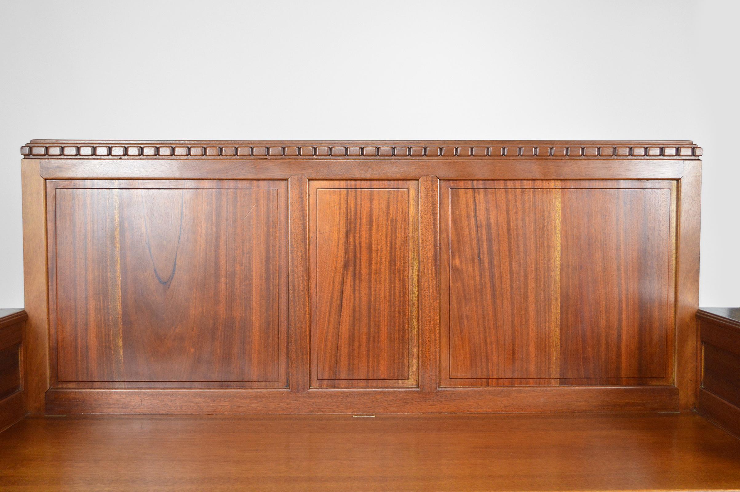 Banc d'entrée Art Déco en acajou de Clement Goyeneche, France, années 1930 en vente 8