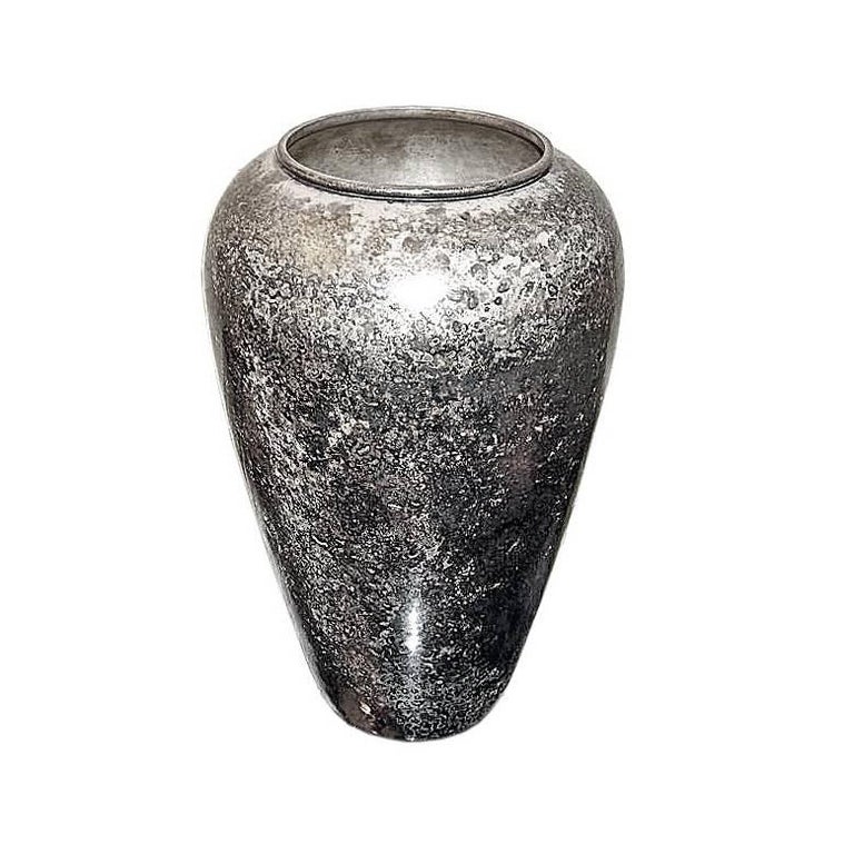 Art Deco Hammered Silver Vase by Christofle For Sale at 1stDibs |  christofle silver vase, hammered silver vases, silver hammered vase