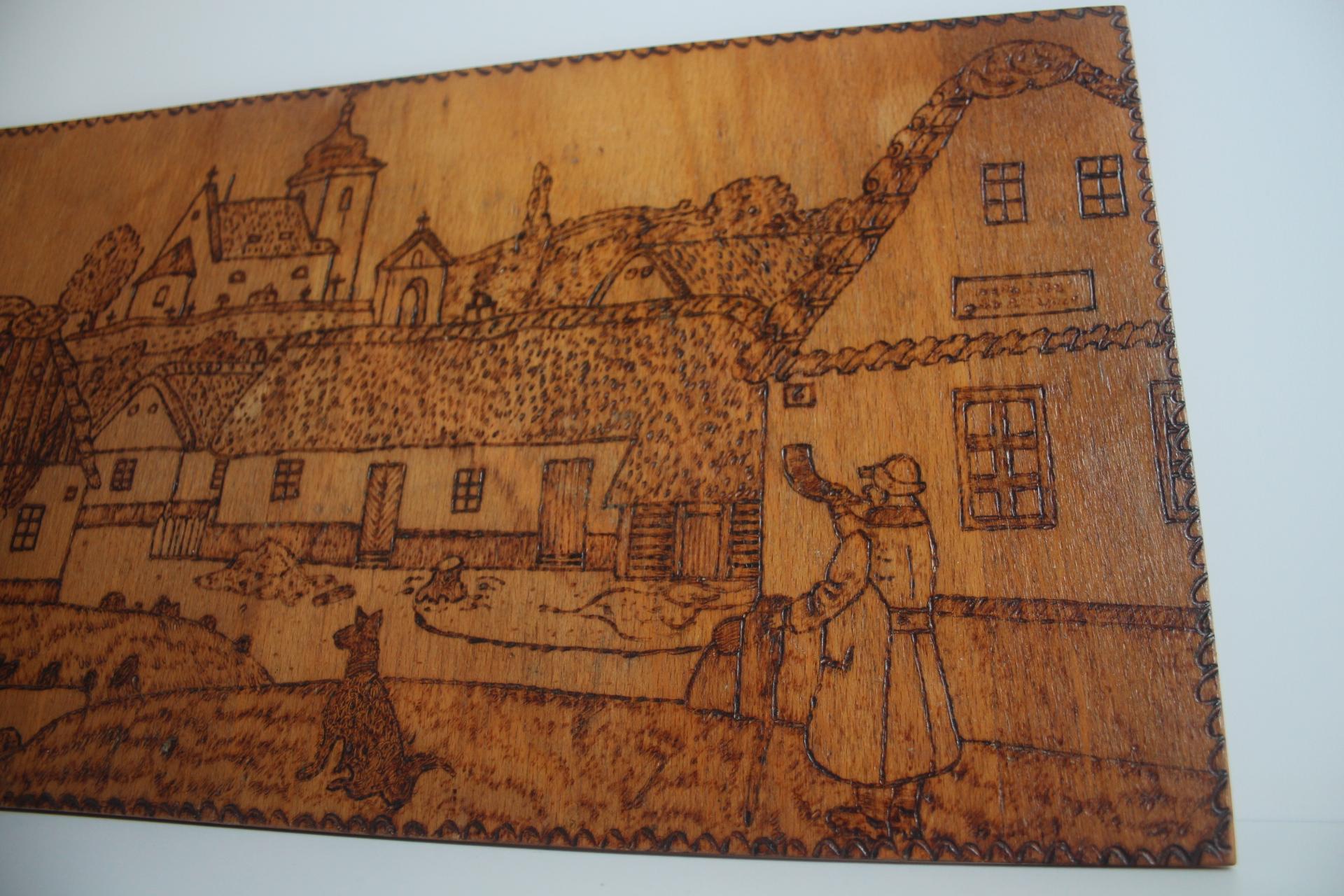 Art déco, handgebrannter Holzschnitt, Pyrographie, um 1920. im Zustand „Gut“ im Angebot in Praha, CZ