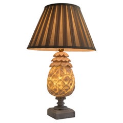 Art Deco Hand-Carved Alabaster Pineapple Table Lamp, France, París, 1930s