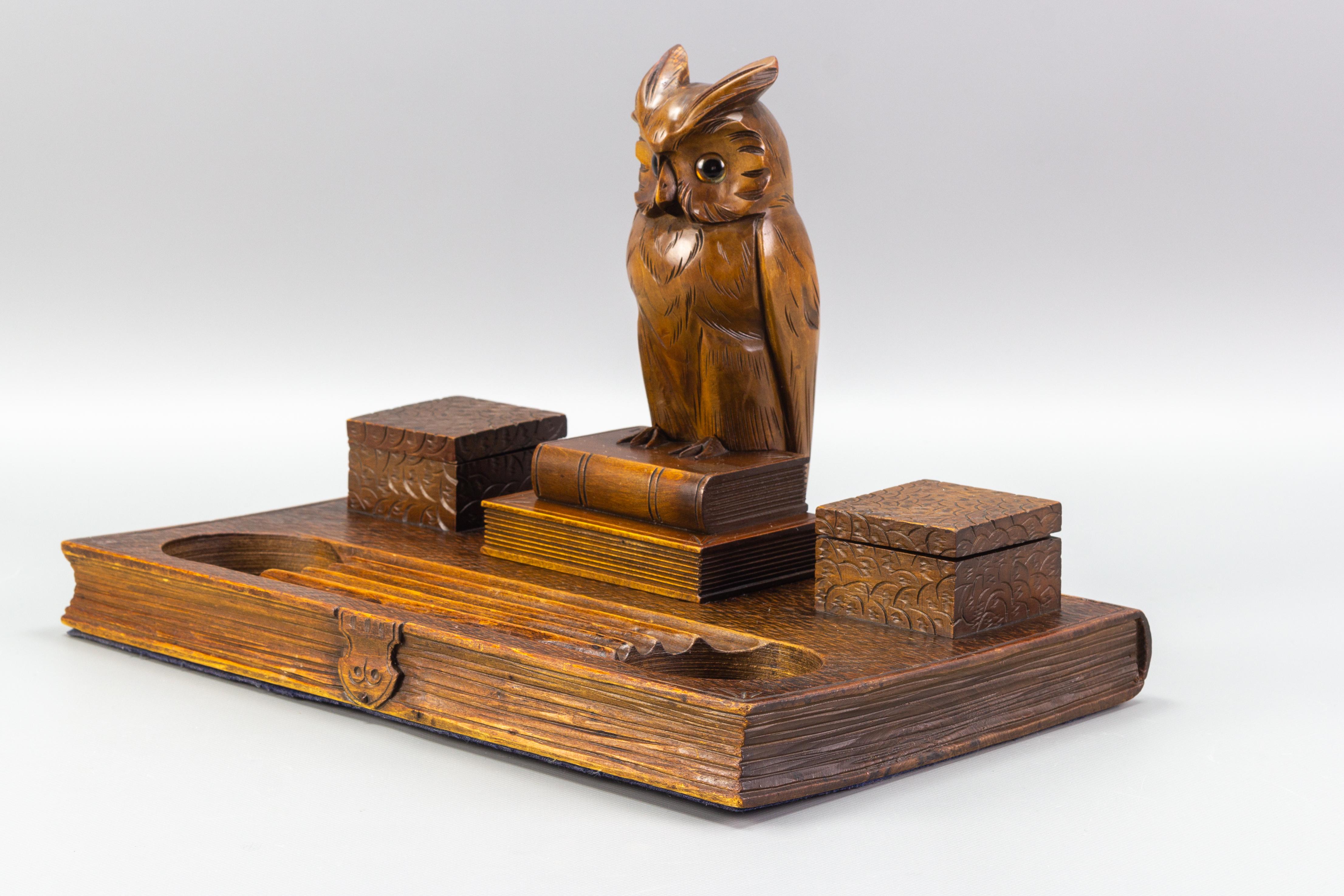 Art Deco Hand-Carved Book-Shaped Wooden Inkwell with Owl Figure, 1930s 4