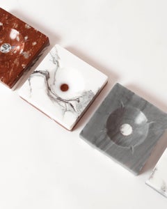 Cenicero Art Decó de Mármol Tallado a Mano en Arabescato y Rosso Francia