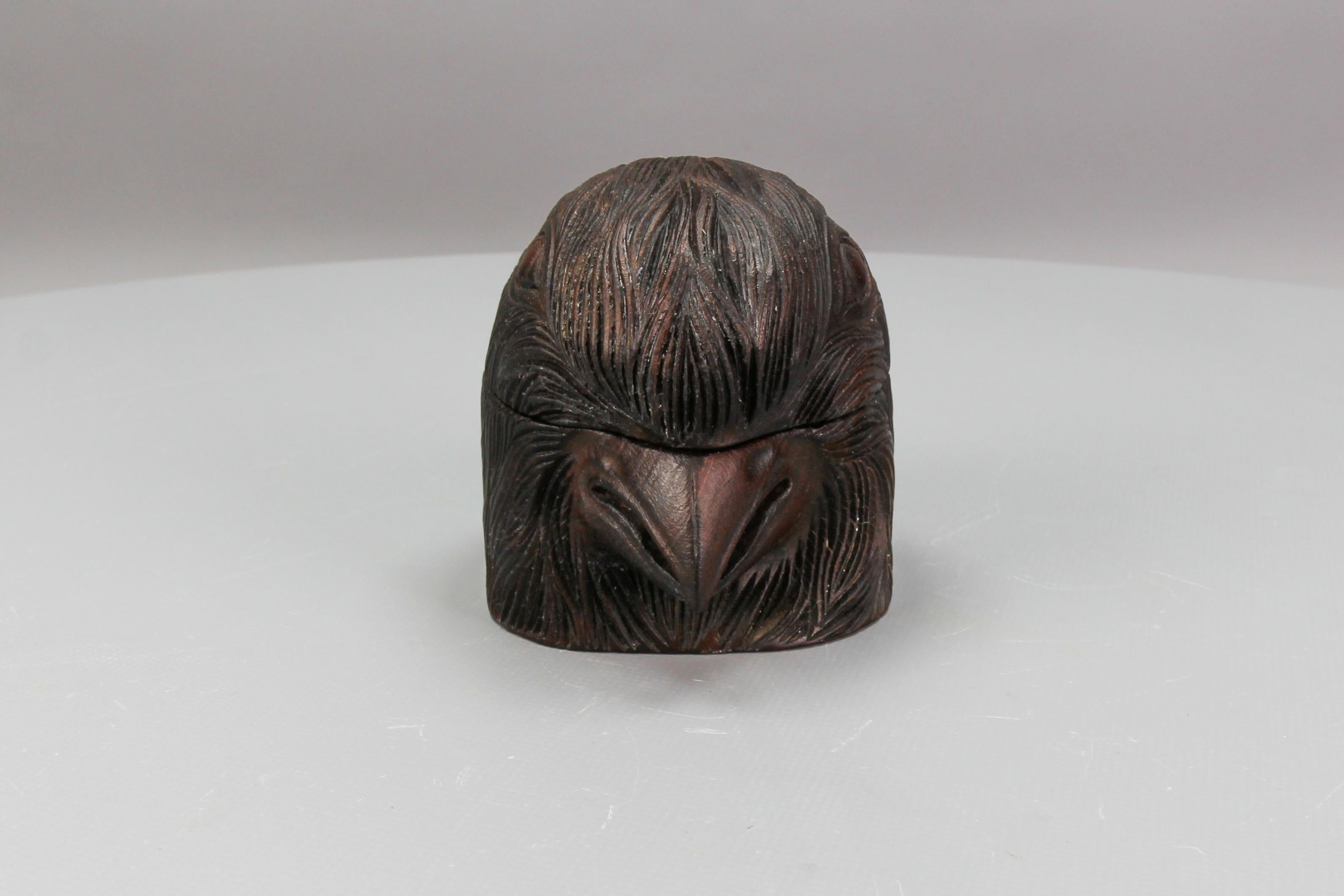 Art Deco Hand Carved Wooden Figural Humidor Bird Head, ca. 1930s For Sale 3