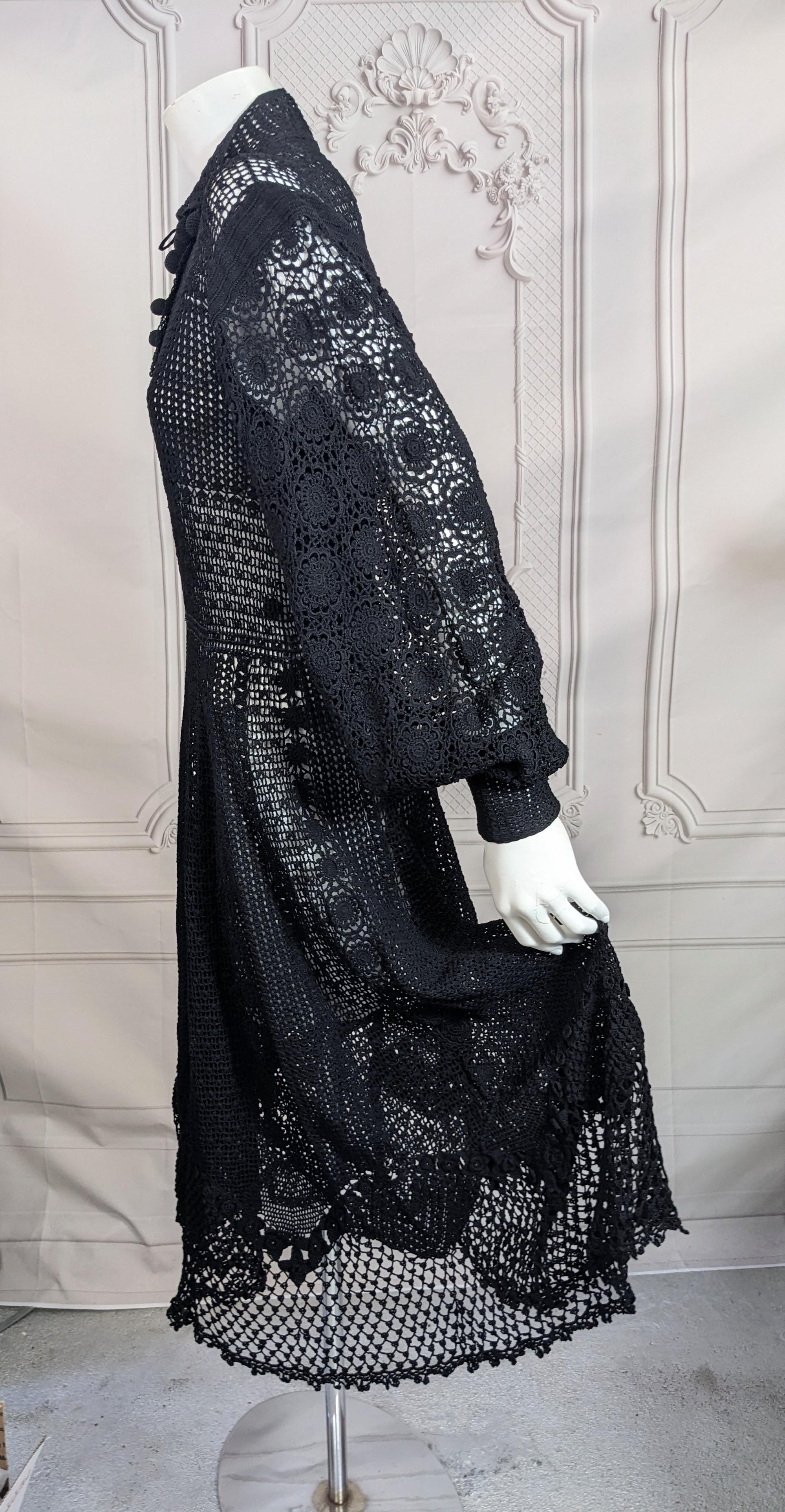 Robe en crochet Art déco en vente 2