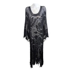 Handgehäkeltes Art déco-Kleid mit Fransen