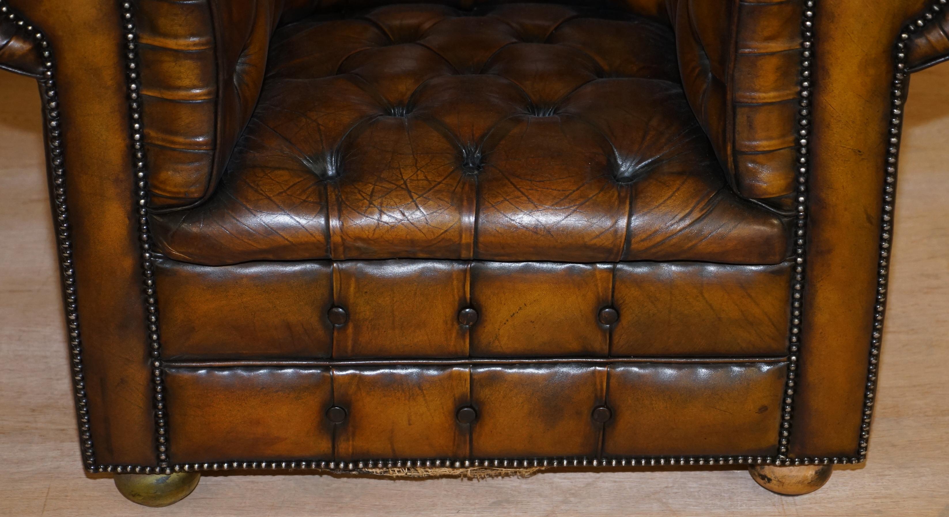 Art Deco Hand Dyed Brown Leather Fully Buttoned Chesterfield Club Armchair For Sale 2