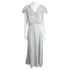 Art Deco Handbesticktes Slip-Kleid aus Seide, Chiffon und Krepp