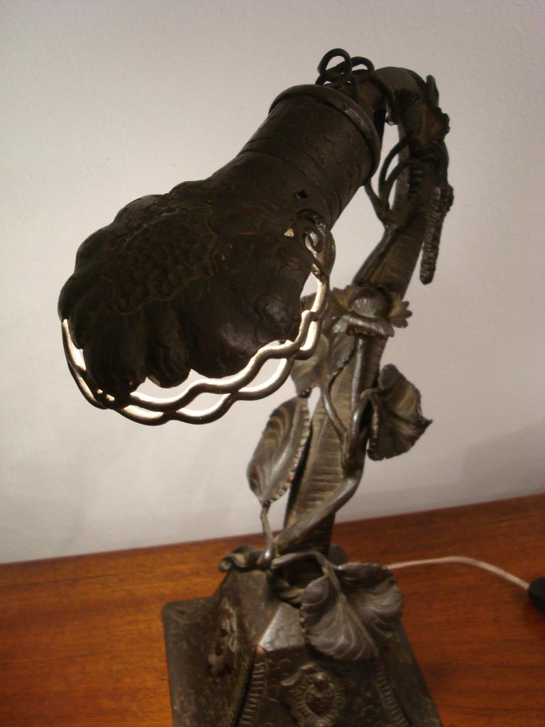 Art Deco Hand Forged Wrought Iron Desk / Table Lamp, France, 1920 For Sale 1