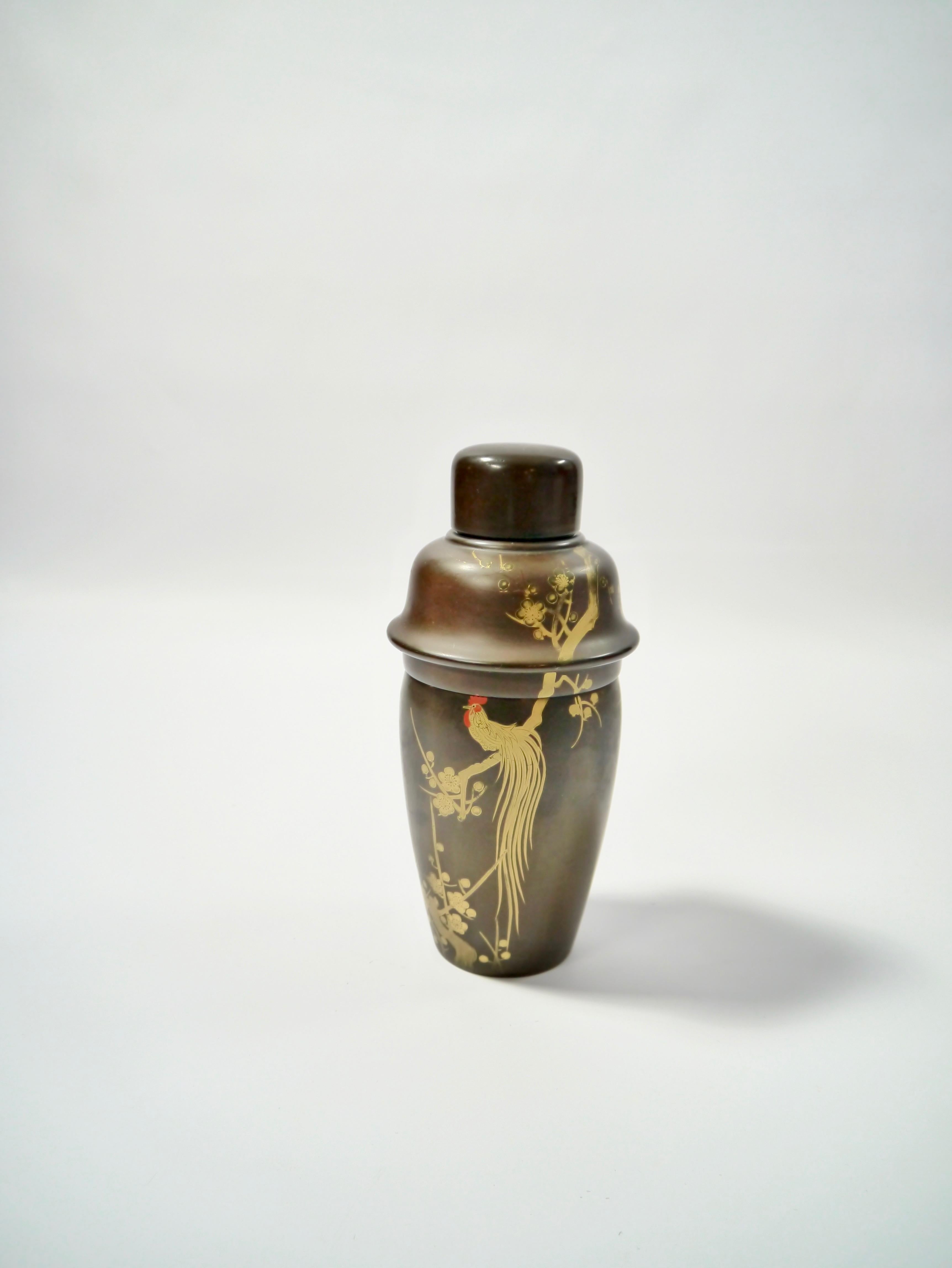 Art Deco bakelite cocktail Shaker. Far East inspired hand painted motif.