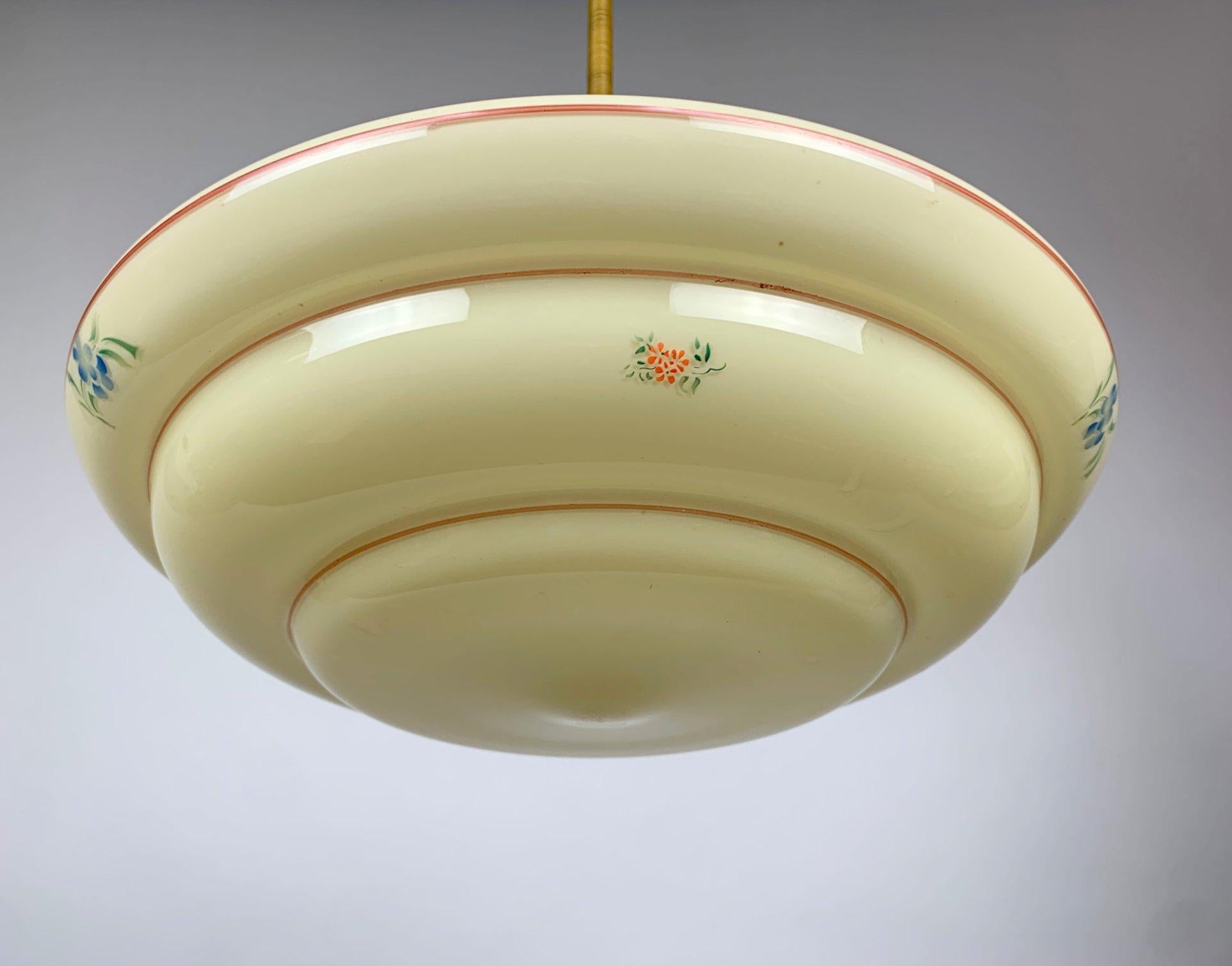 Tchèque Lampe à suspension Art déco peinte à la main, années 1930 en vente