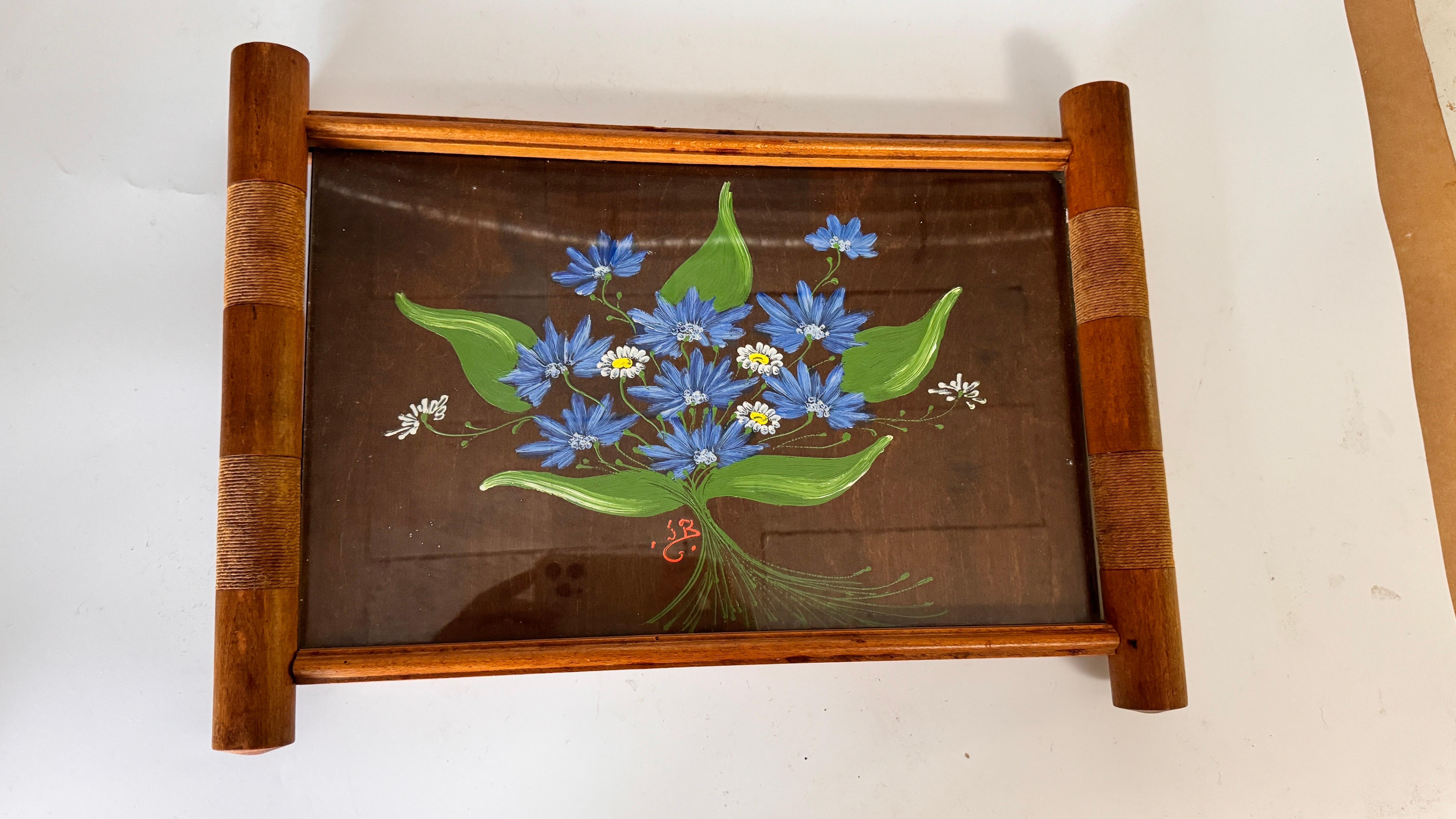 Bandeja de Madera Pintada a Mano Art Decó Color Marrón  Francia 1940 Pintado a mano en venta
