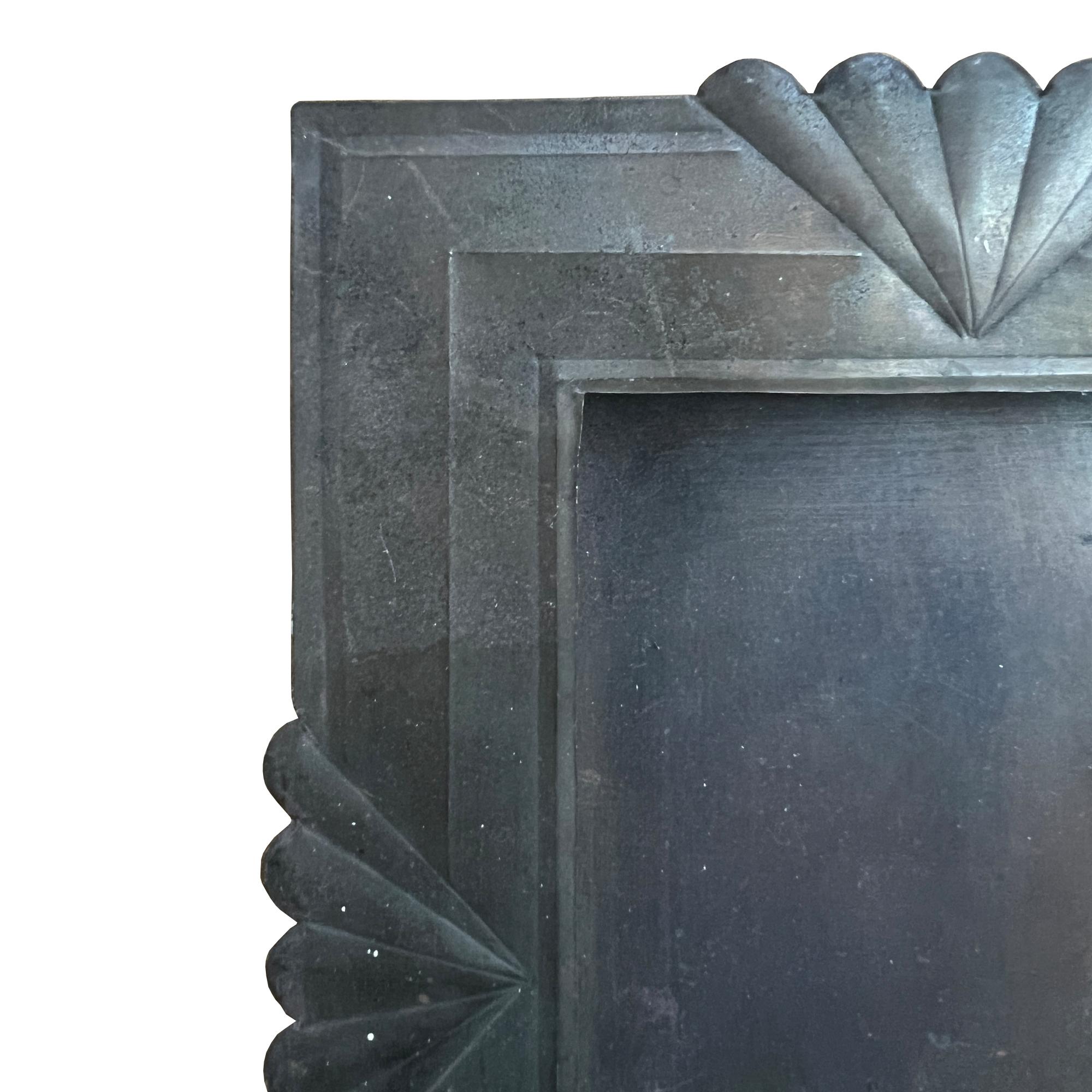 Handgefertigter Metall-Bilderrahmen mit Fächermotiven im Art Deco-Stil, Jonathan Parks Estate (Mexikanisch) im Angebot