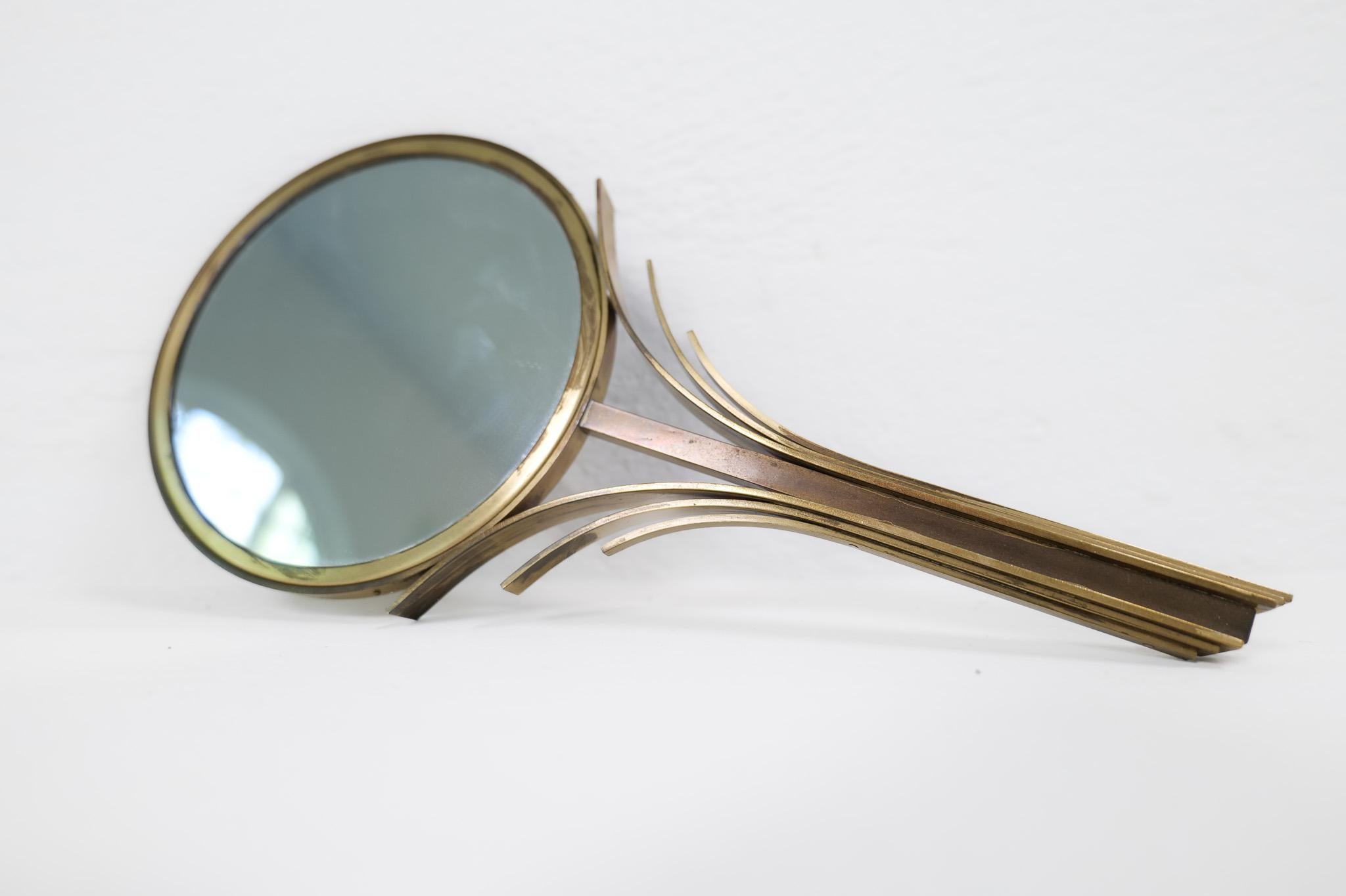 Art Deco Espejo de mano Ivar-Ahlenius Bjork Ystad Metall Suecia Años 50 Art Decó en venta