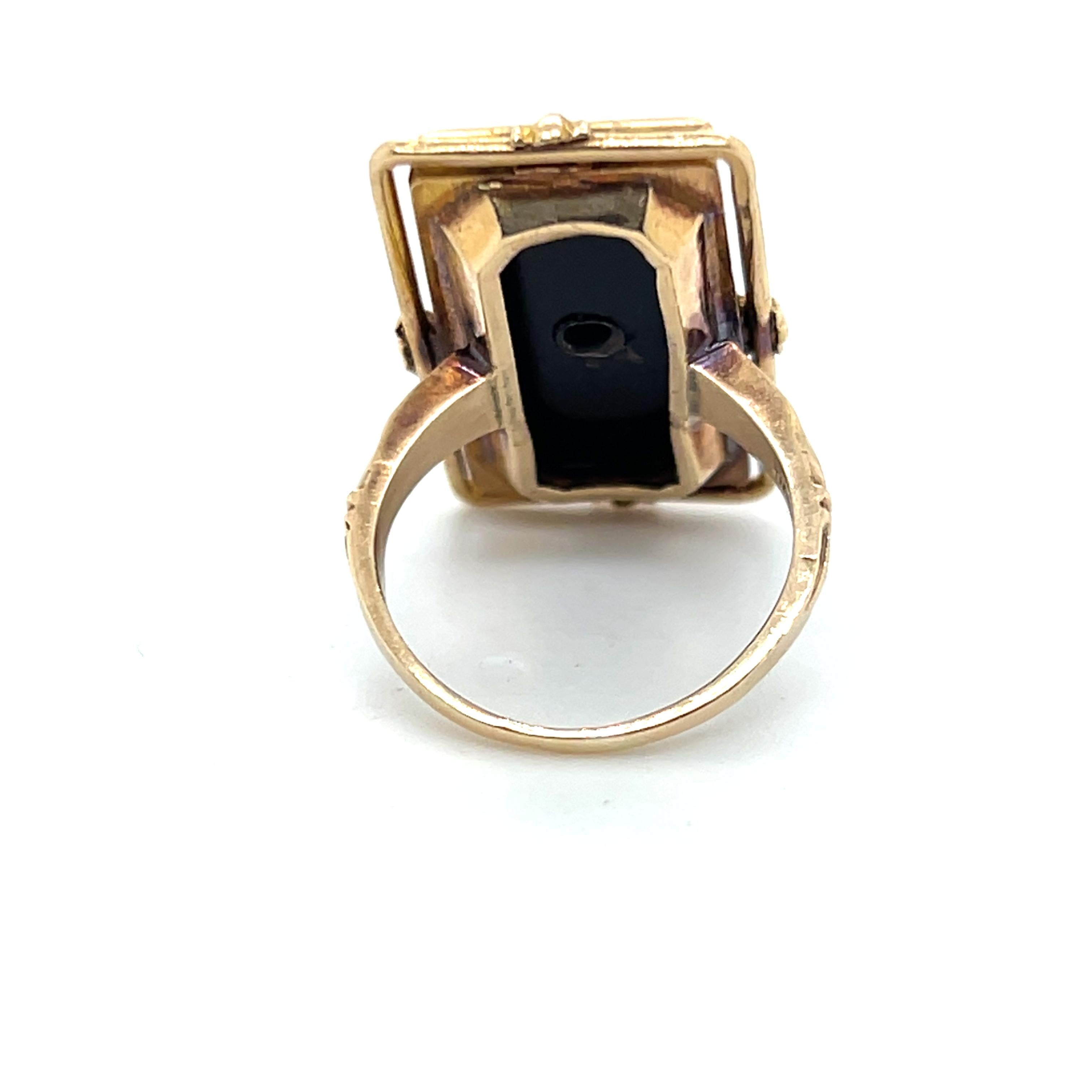 Art Deco Handmade Onyx and Diamond 10k Yellow and White Gold Cocktail Ring 1930s For Sale 2