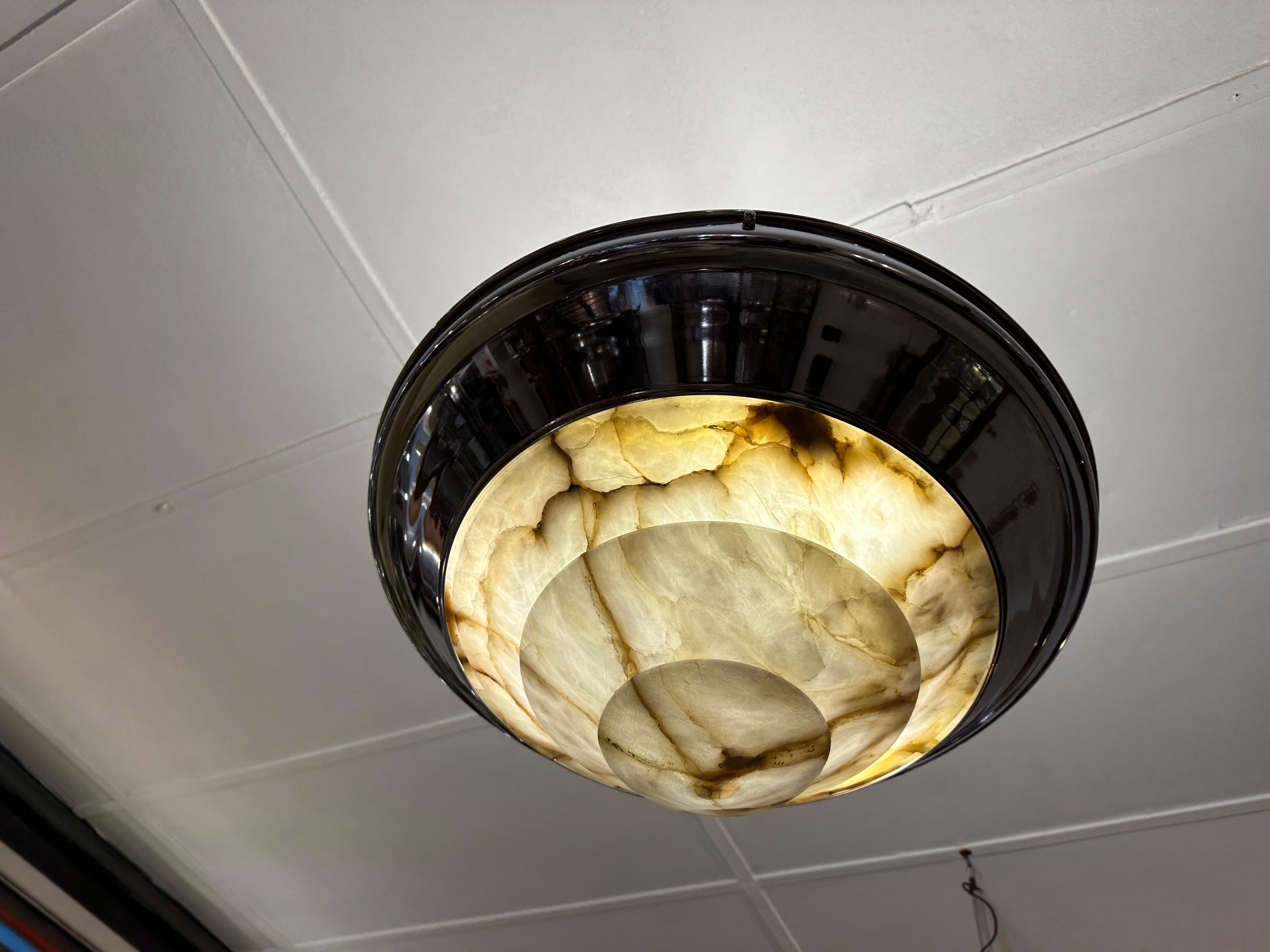 Lampada a sospensione Art Déco in cromo e alabastro, Germania, 1930 in vendita 2