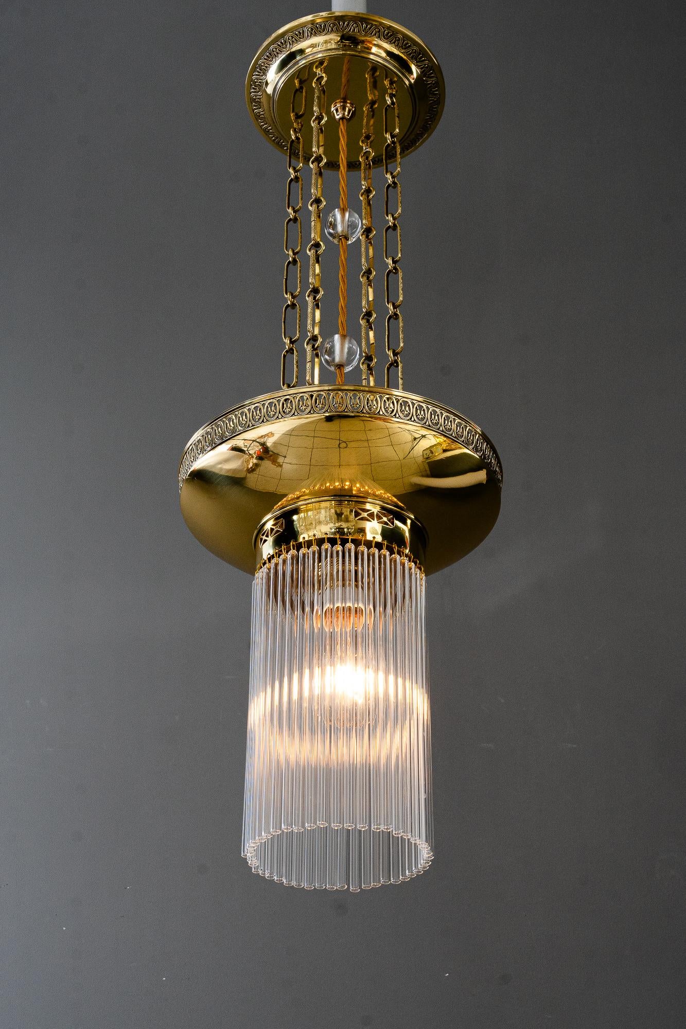Lampada a sospensione Art Deco con bacchette in vetro di Vienna, anni '20 circa in vendita 4
