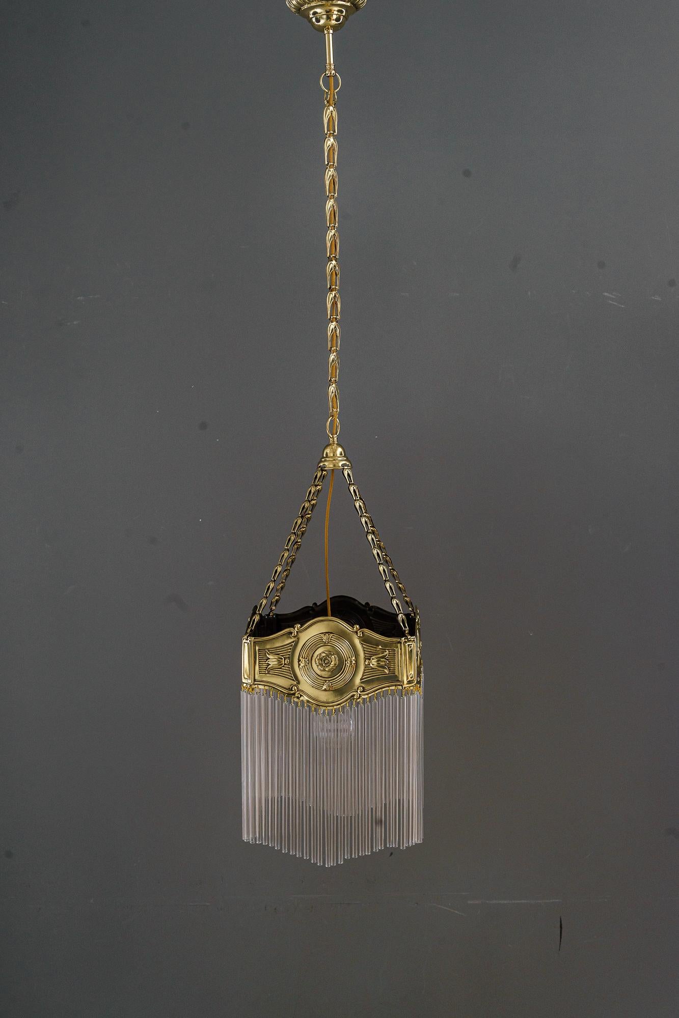 Lampada a sospensione Art Deco con bacchette in vetro di Vienna, anni '20 circa in vendita 6