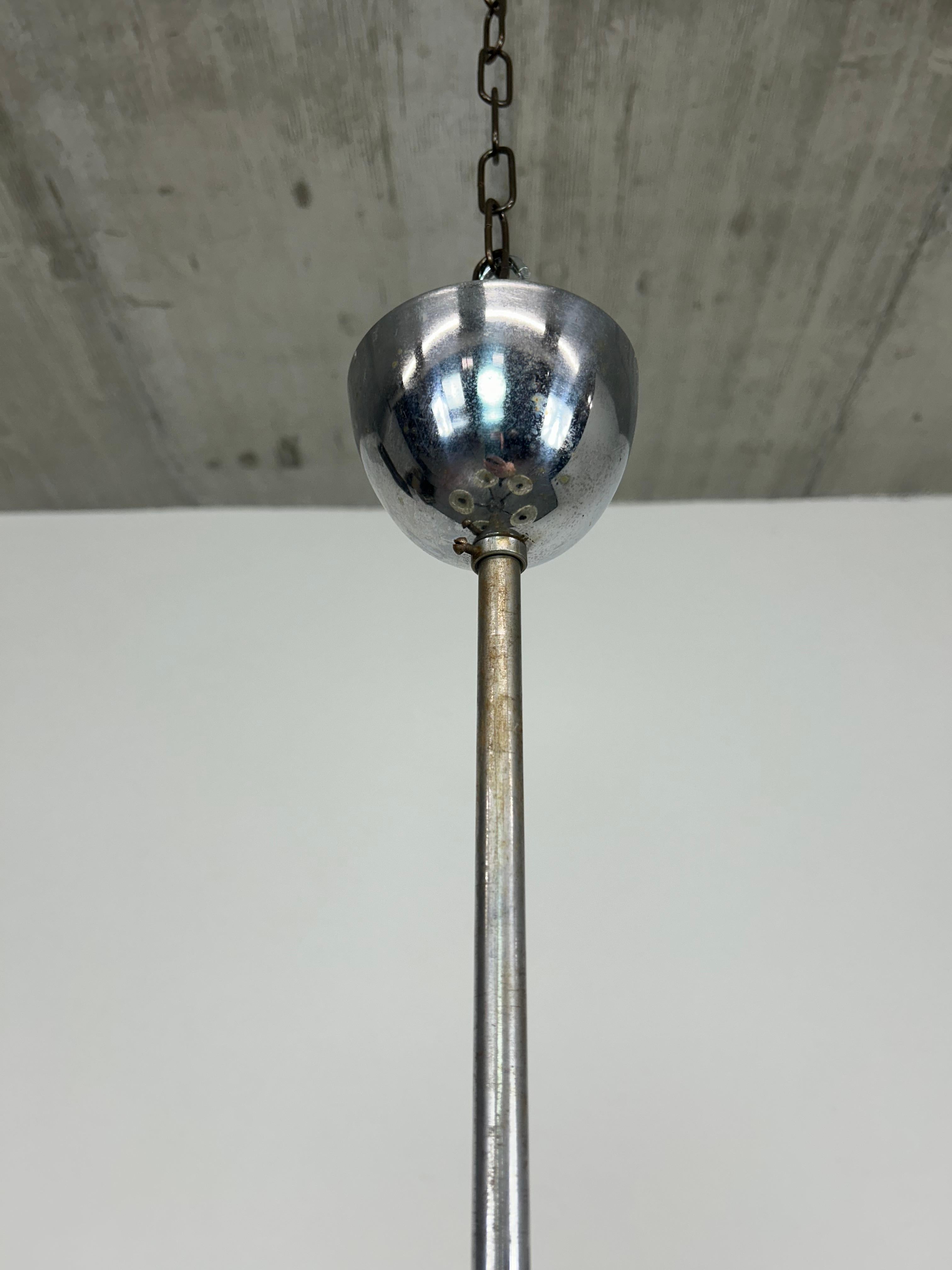 Art deco hanging lamp with green and red stripes In Good Condition In Banská Štiavnica, SK