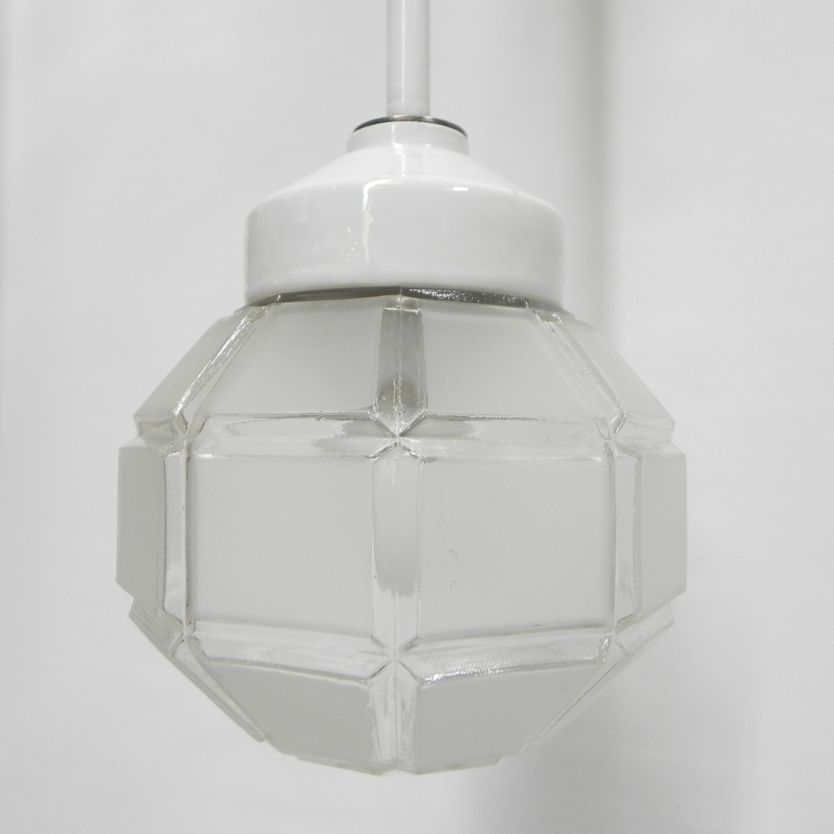 Art Deco hanging lamp with octagonal frosted glass shade In Good Condition For Sale In EINDHOVEN, NL