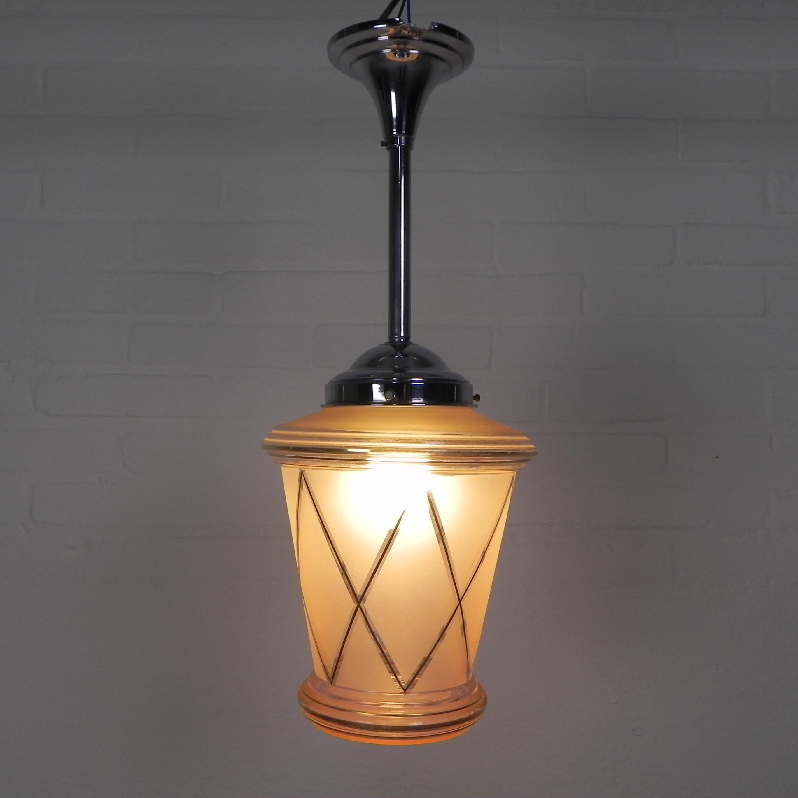 Art Deco hanging lamp with pink glass shade, 1930s For Sale 3