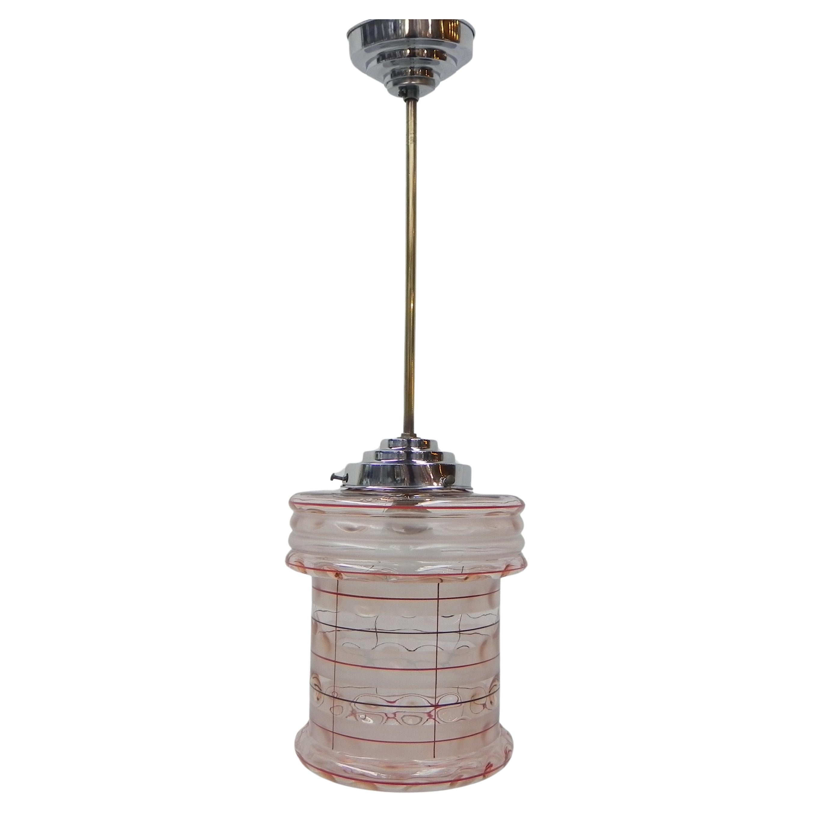 Lampe suspendue Art déco avec abat-jour en verre rose en vente