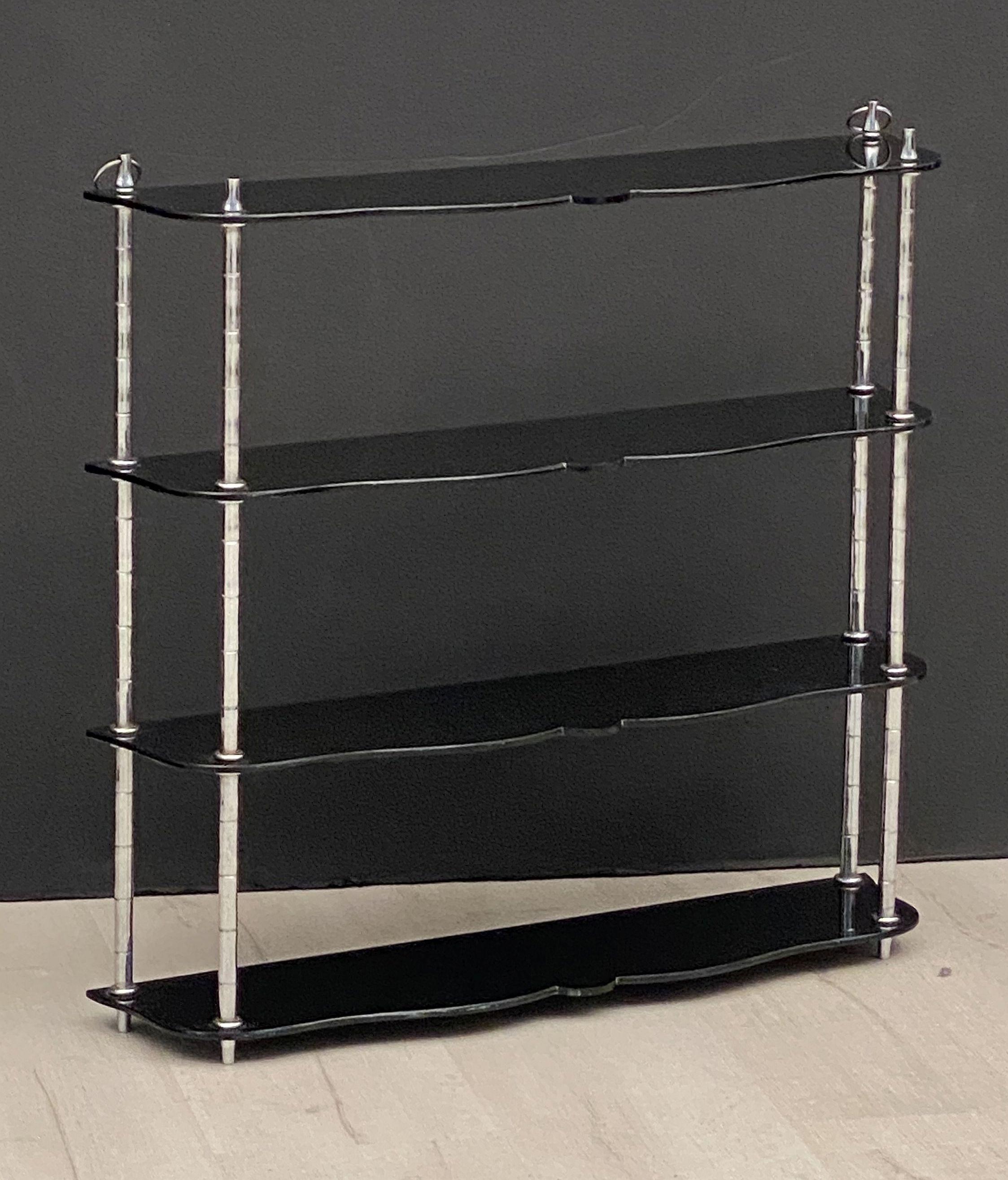 Art Deco Hanging Shelf of Chrome and Black Bakelite from England In Good Condition In Austin, TX