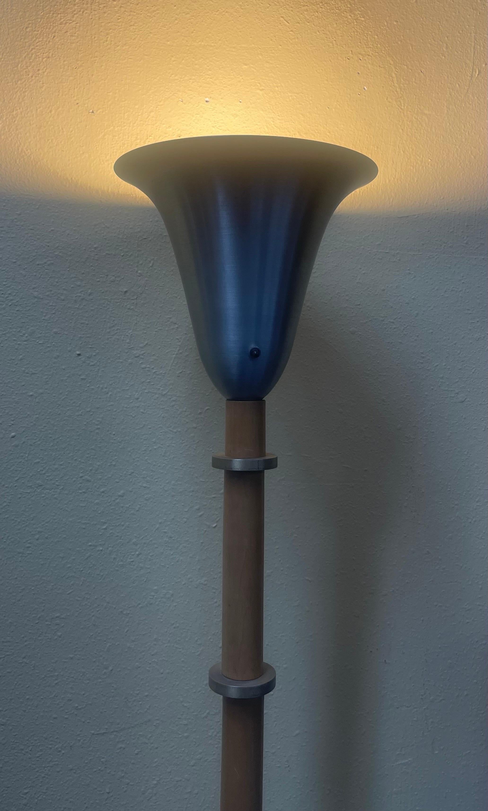 Art Deco Hardrock Maple & Spun Aluminum Torchère Floor Lamp by Russel Wright For Sale 6