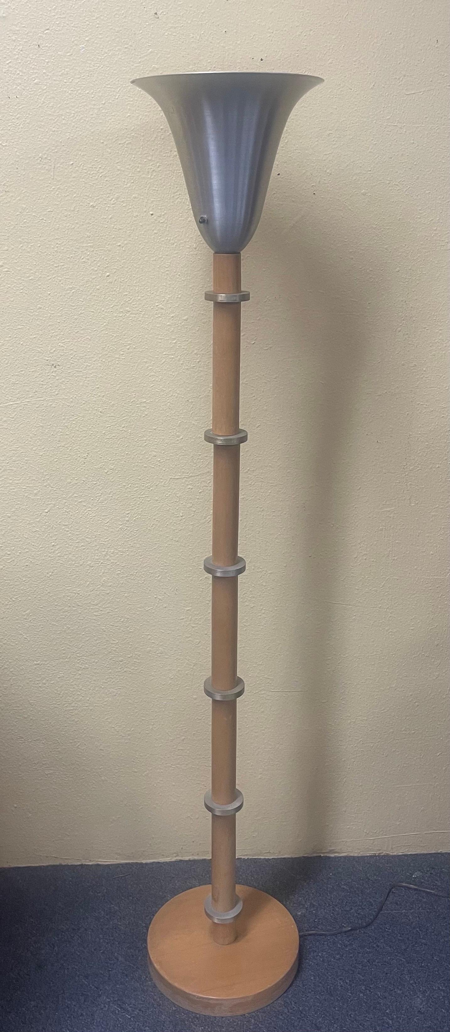 Art Deco Hardrock Maple & Spun Aluminum Torchère Floor Lamp by Russel Wright In Good Condition For Sale In San Diego, CA