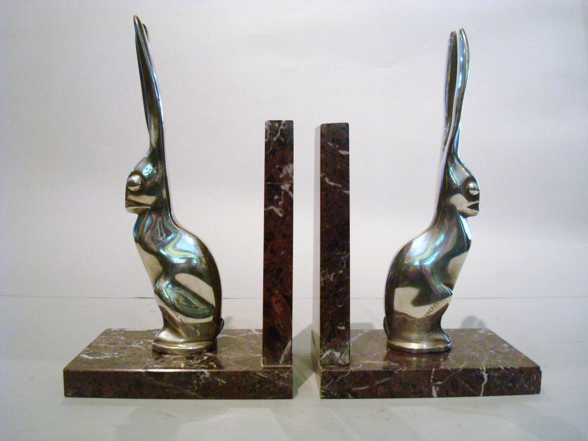 Art Deco hare or rabbit bookends designed by A. Becquerel and signed by foundry Etling Paris.
1920s. Very nice animal sculptures.
 