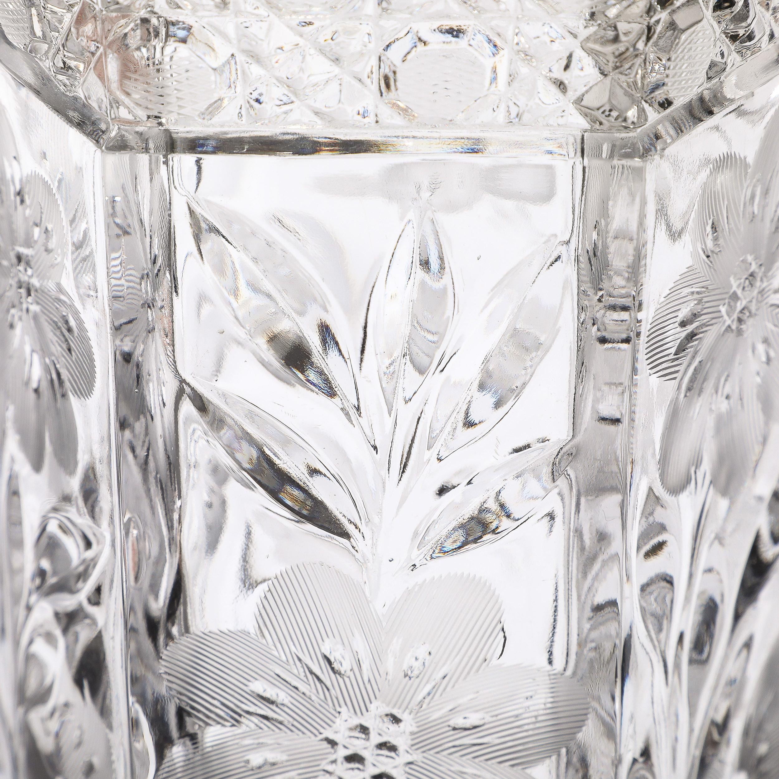 Achteckige Art-Déco-Vase aus geschliffenem Kristall mit floralem und geometrischem Detail, Harvard-Muster, Art déco im Angebot 10