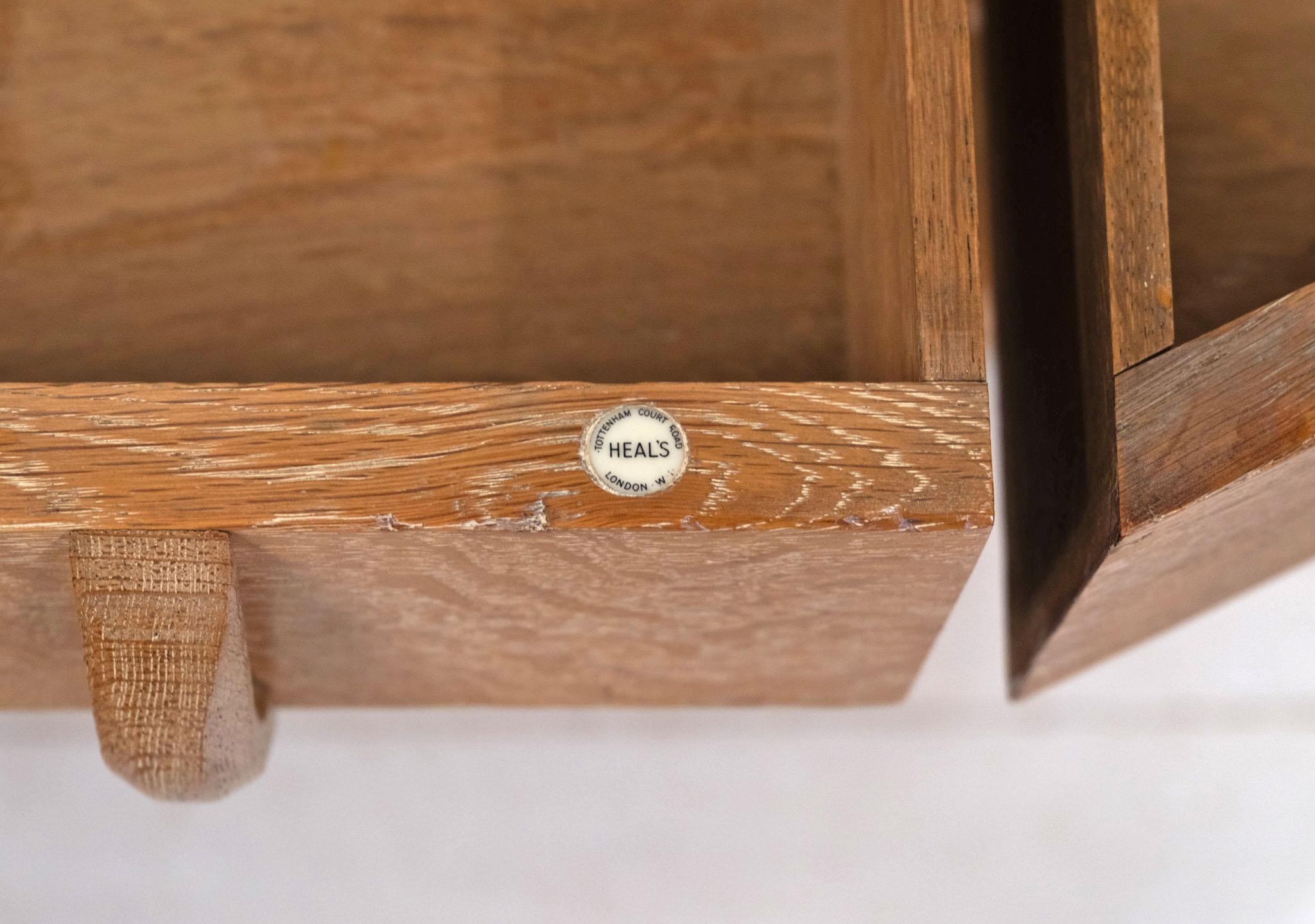 Art Deco Heals Limed Oak Octagonal Writing Desk Double Sided Bookcase 1930 en vente 7