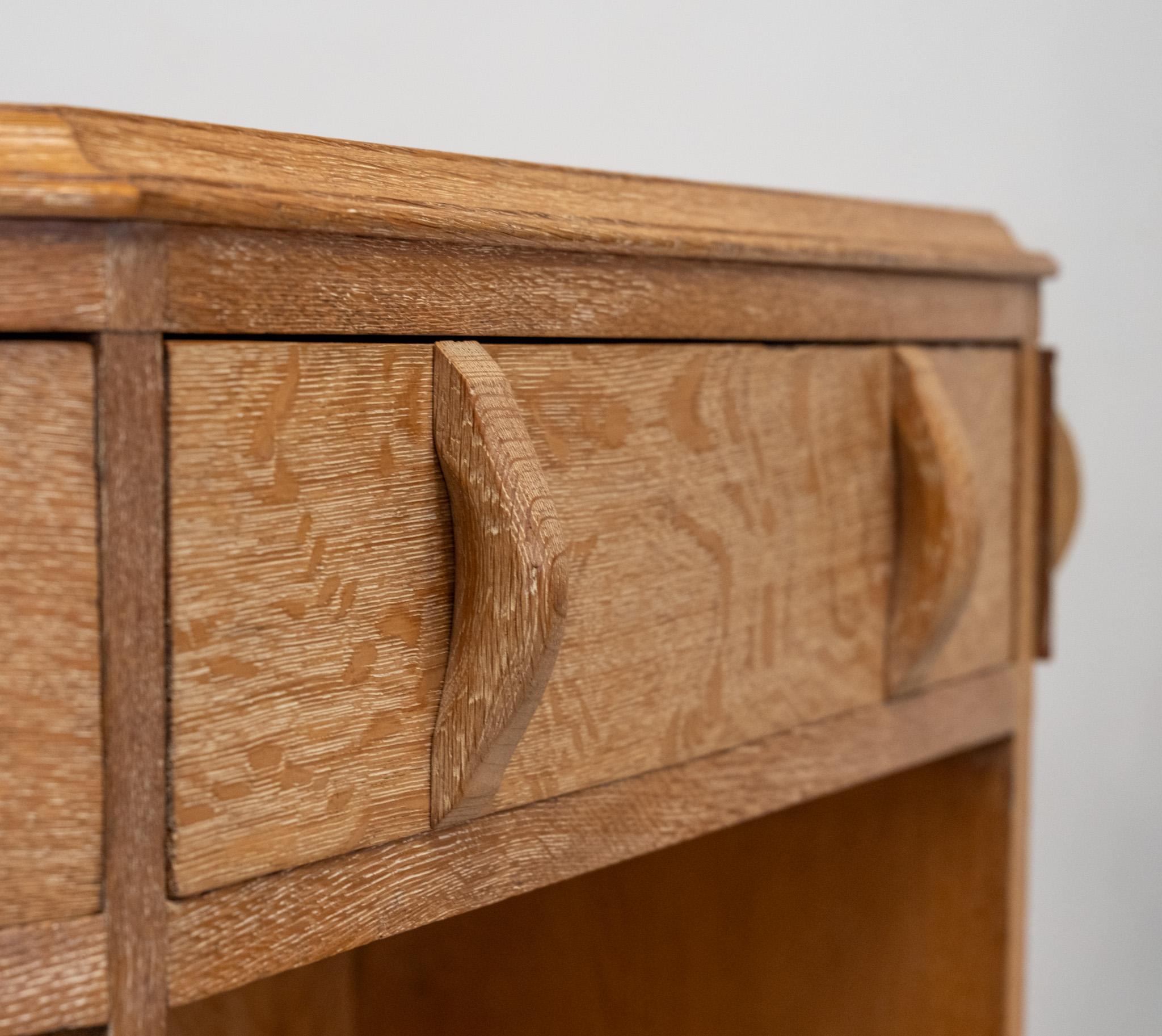 Art Deco Heals Limed Oak Octagonal Writing Desk Double Sided Bookcase 1930 en vente 9