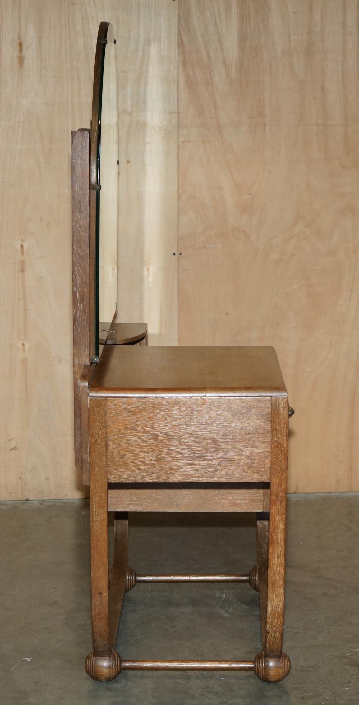 ART DECO HEALS LONDON LiMED OAK DRESSING TABLE & STOOL PART OF A LARGE SUITE For Sale 6