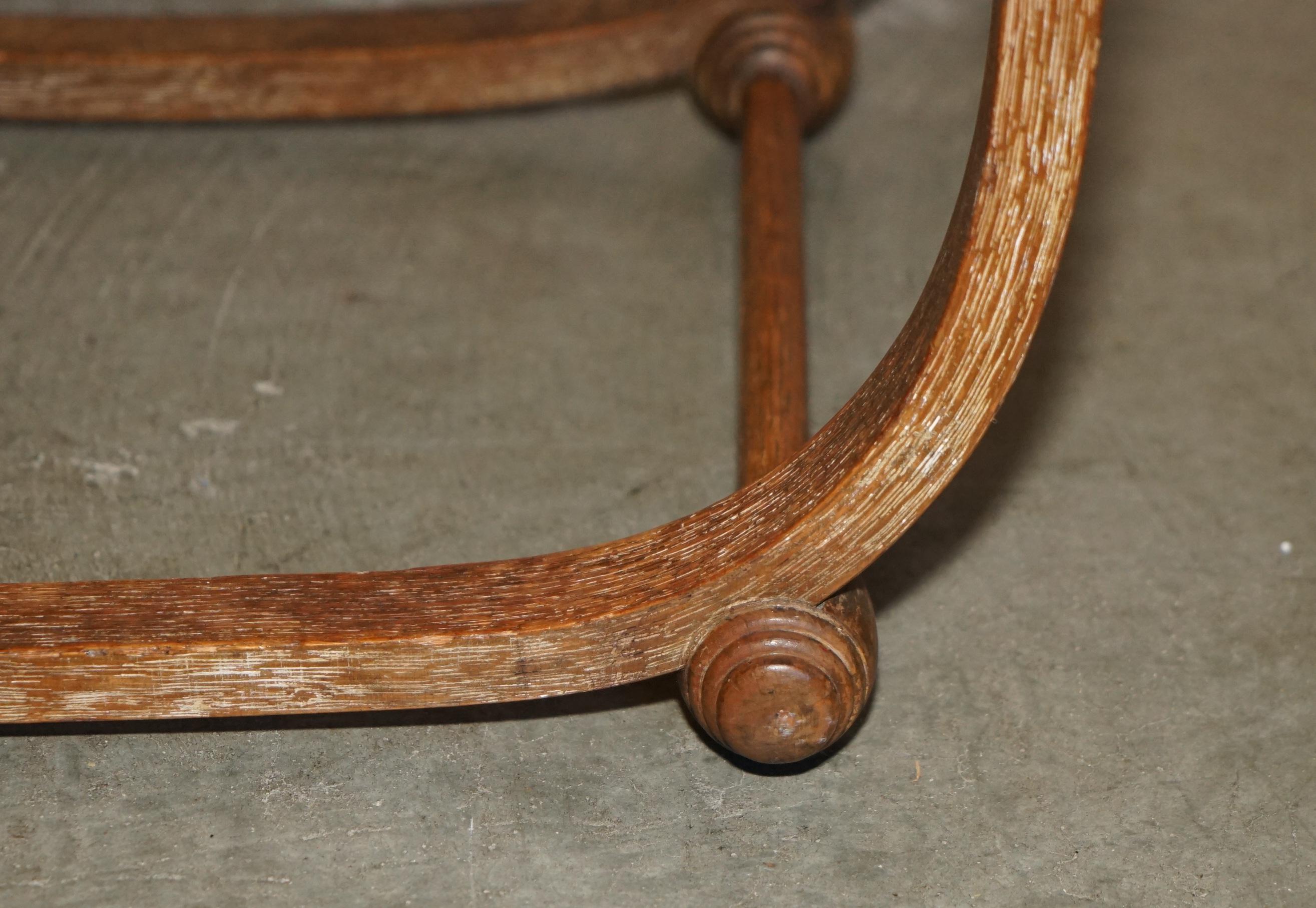 ART DECO HEALS LONDON LiMED OAK DRESSING TABLE & STOOL PART OF A LARGE SUITE For Sale 12