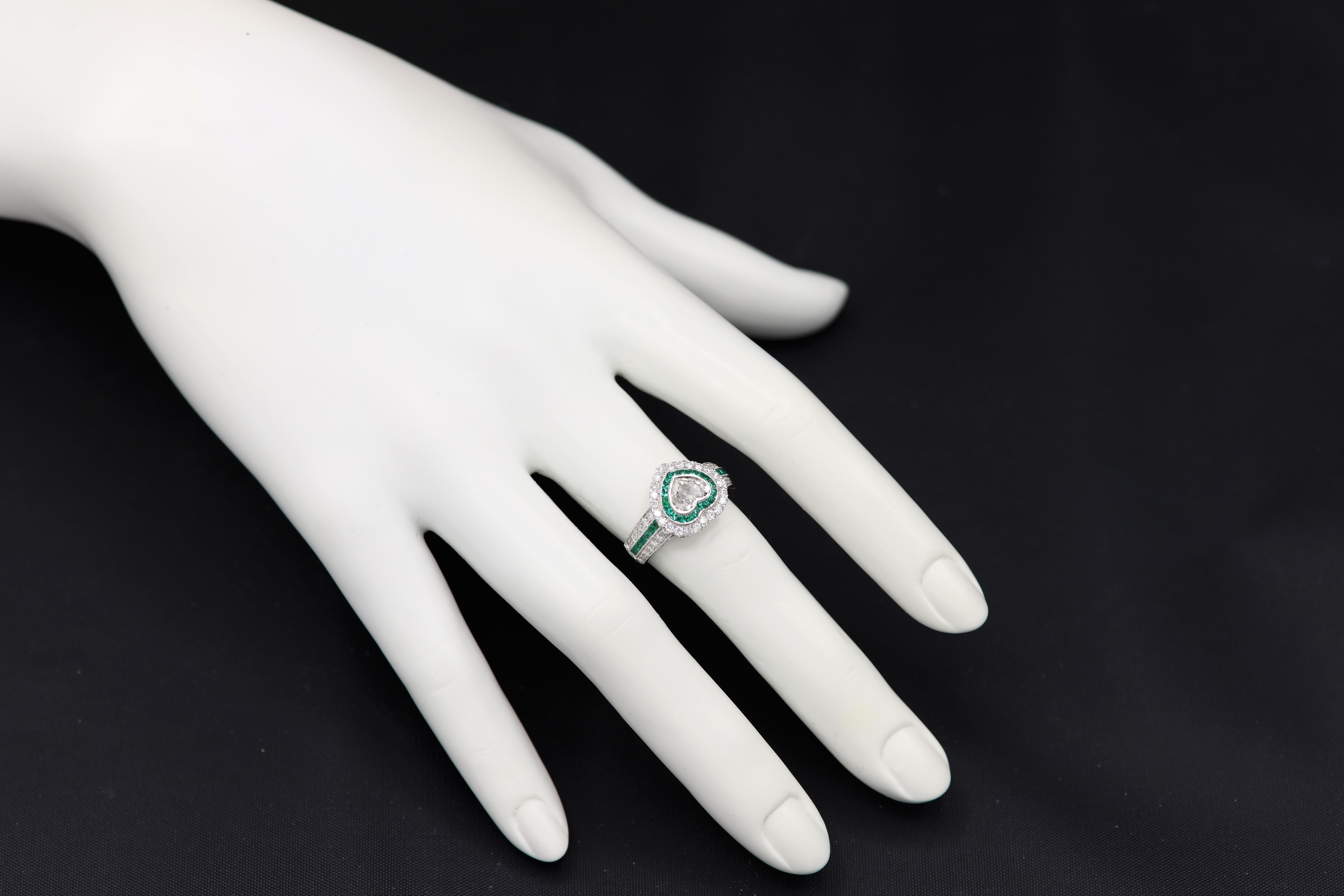 Art Deco Style Heart Ring Diamonds & Emerald Ring Jewelry Heart Diamond For Sale 3