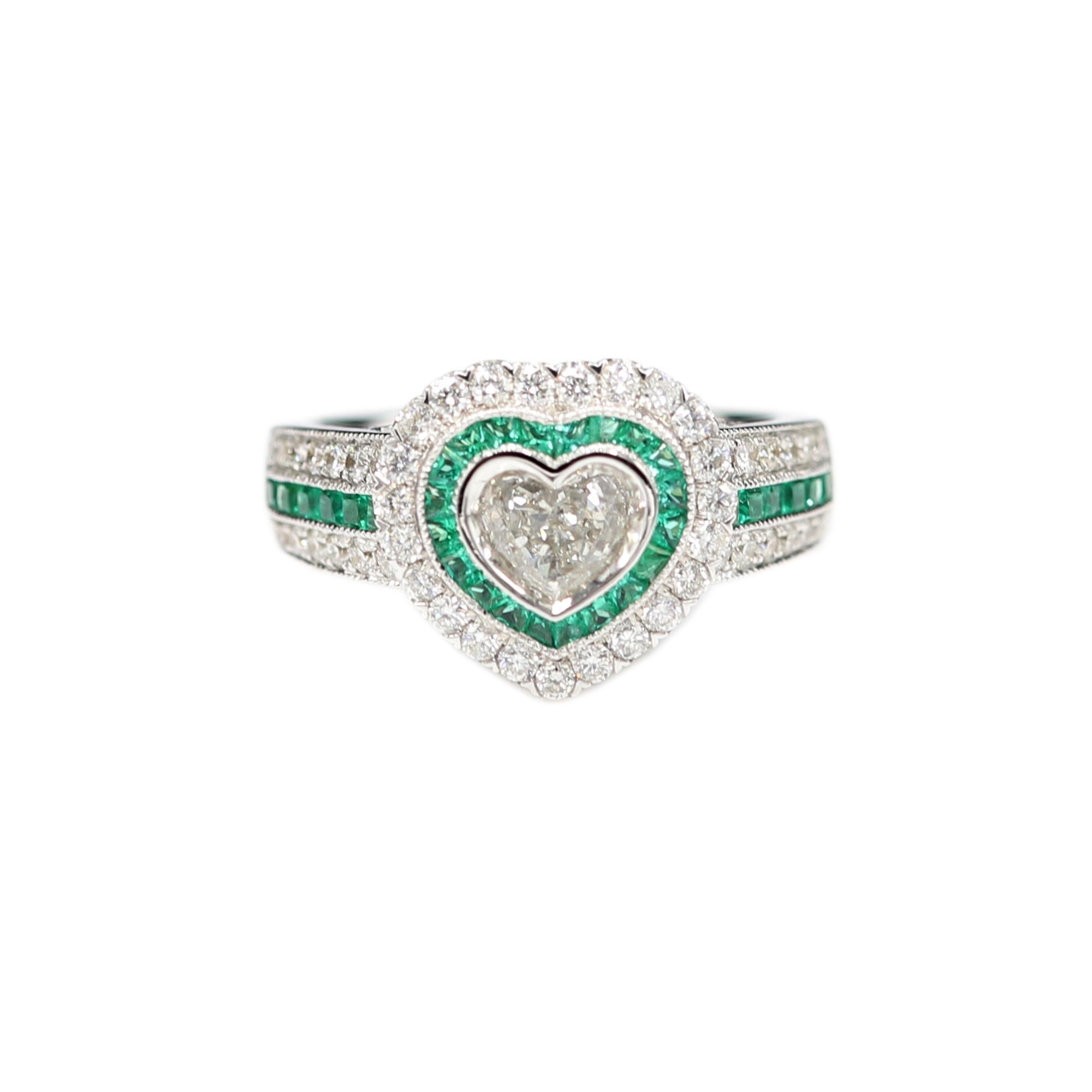 Art Deco Style Heart Ring Diamonds & Emerald Ring Jewelry Heart Diamond For Sale 4