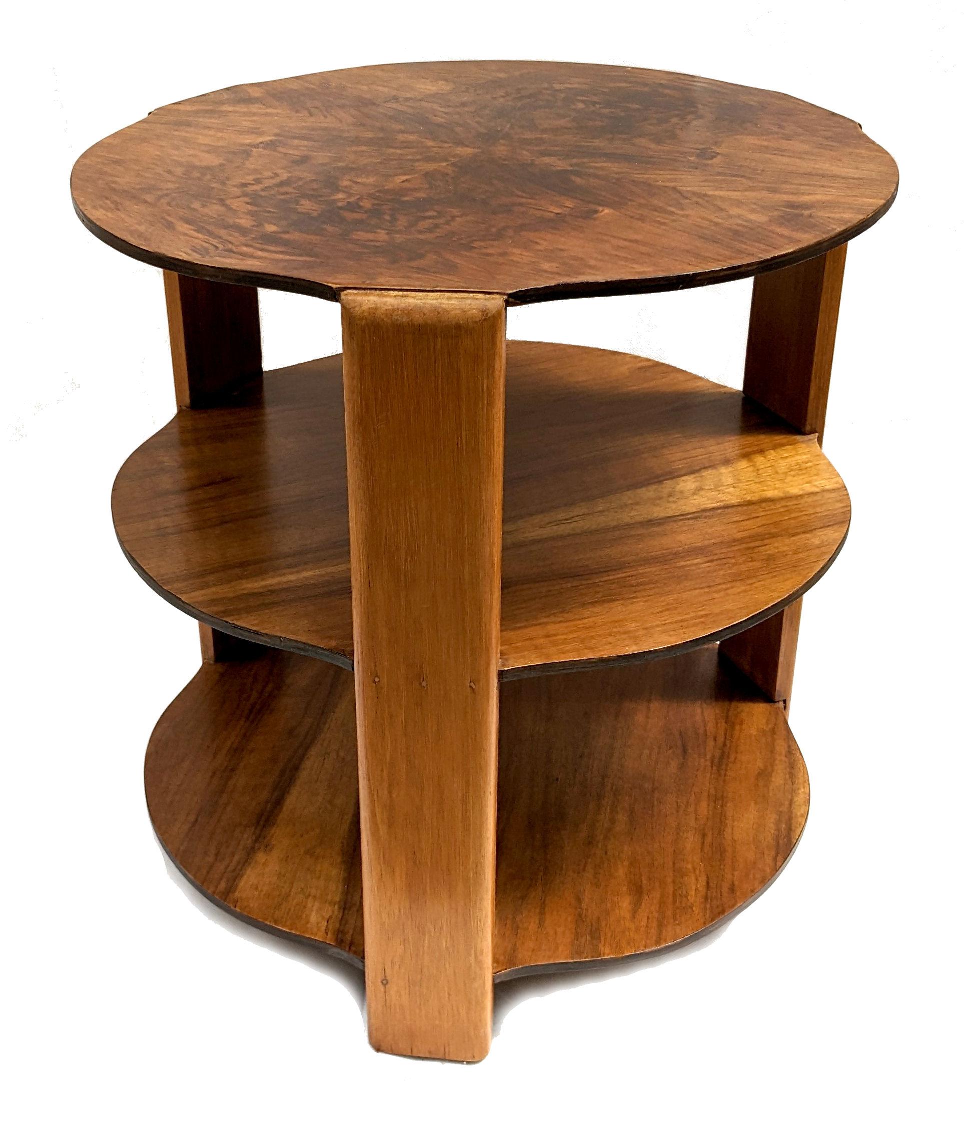 Art Deco Heavily Figured Walnut Occasional Table, English, circa 1930 For Sale 2