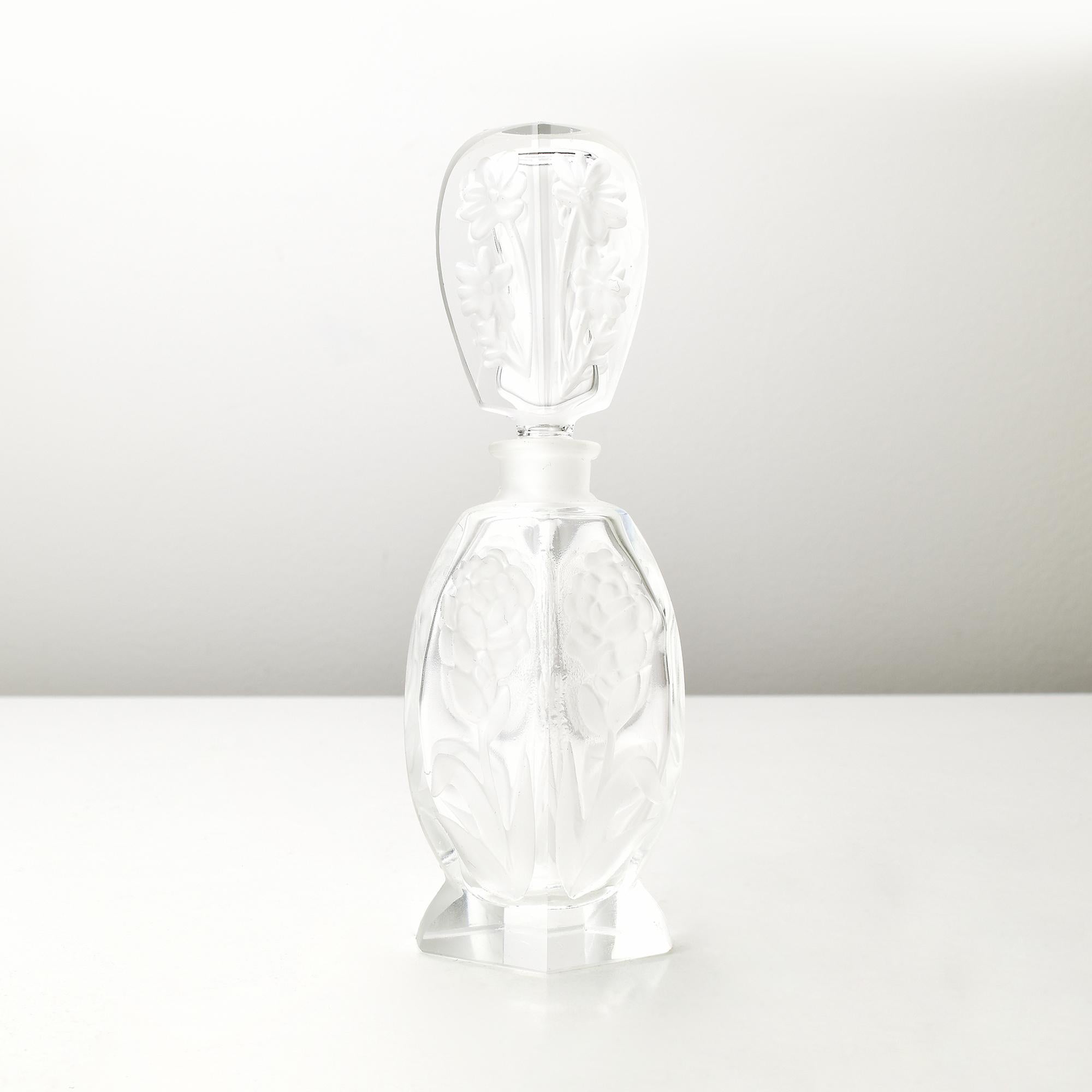Flacon de parfum en taille-douce Art Déco Heinrich Hoffmann en vente 2