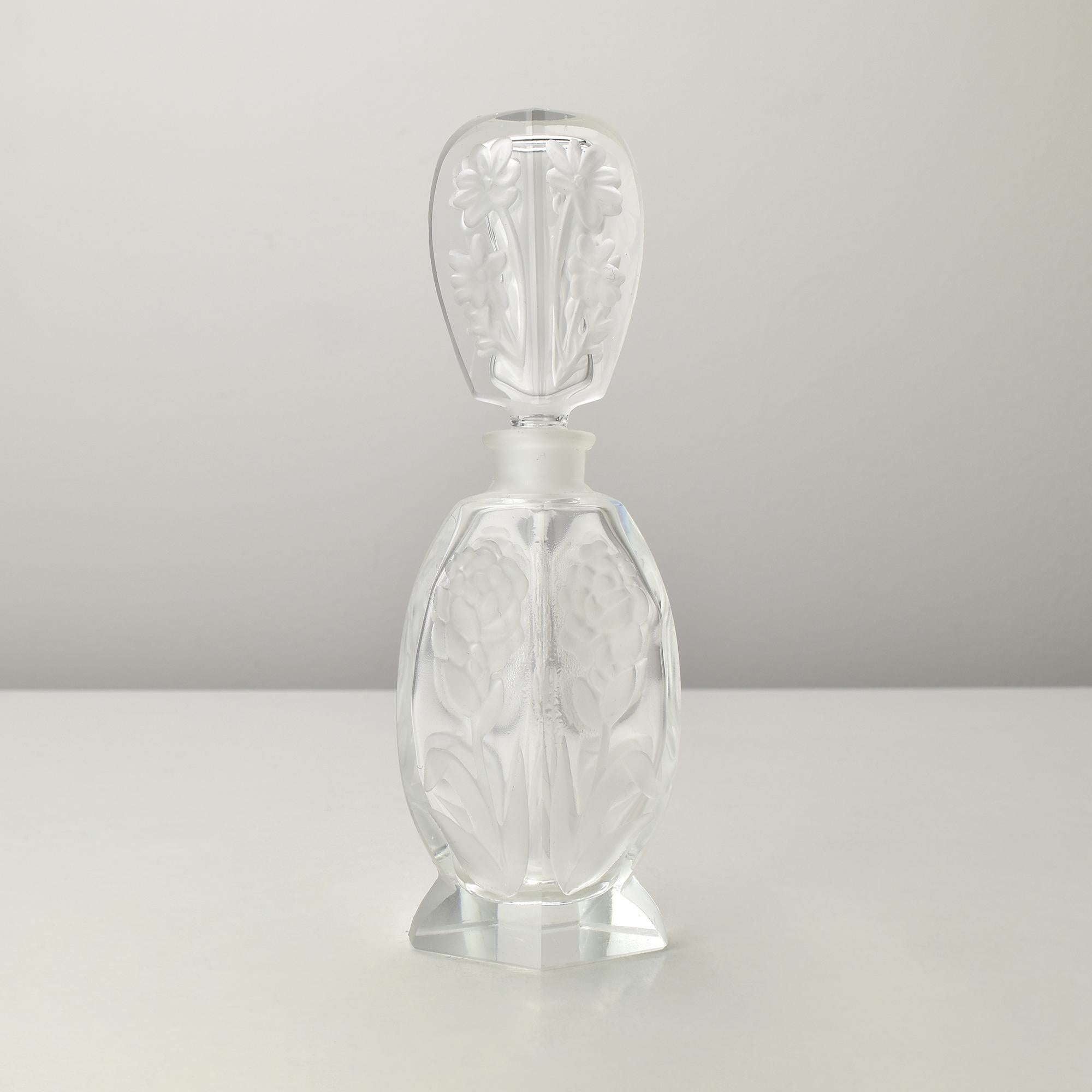 Flacon de parfum en taille-douce Art Déco Heinrich Hoffmann en vente 3