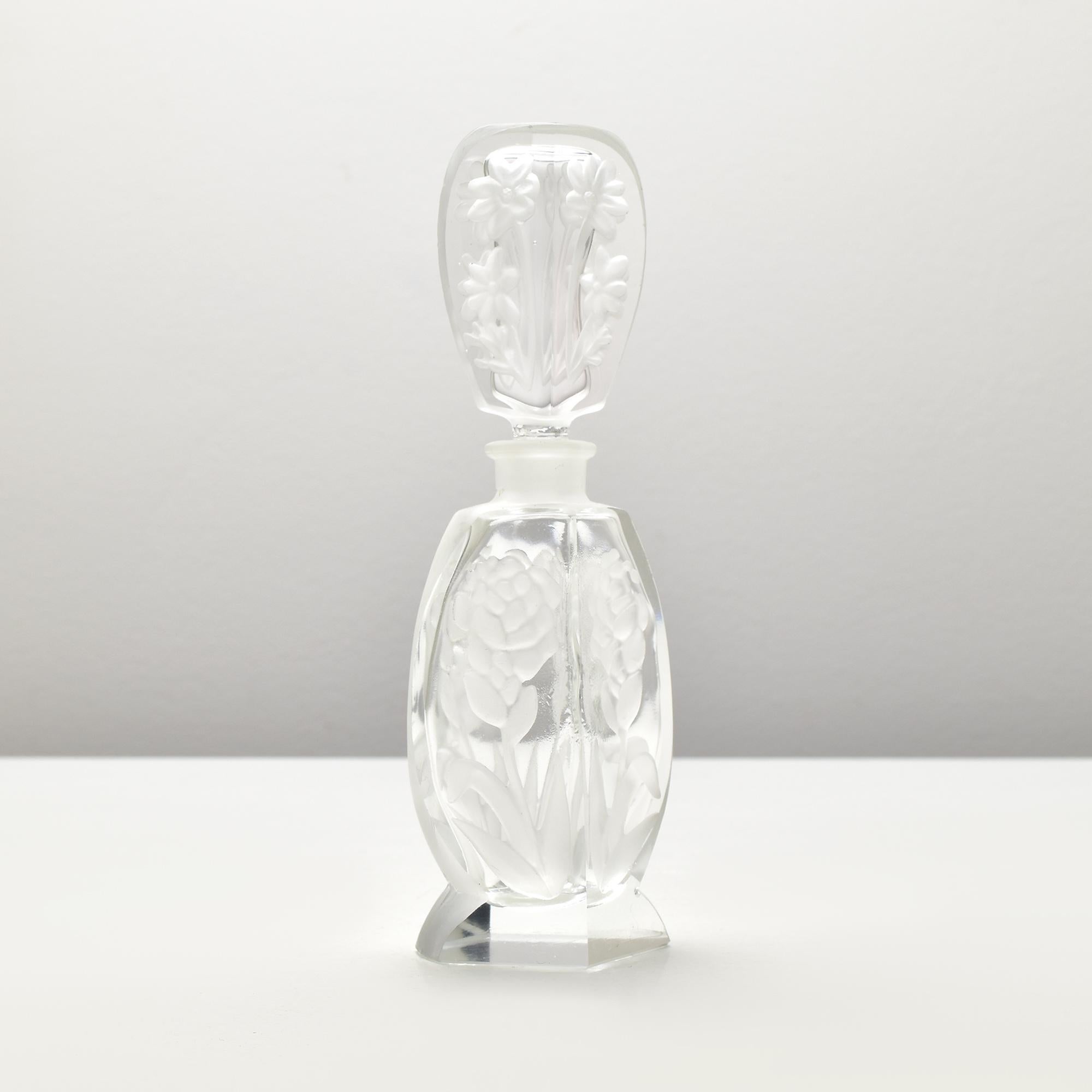 Art déco Flacon de parfum en taille-douce Art Déco Heinrich Hoffmann en vente